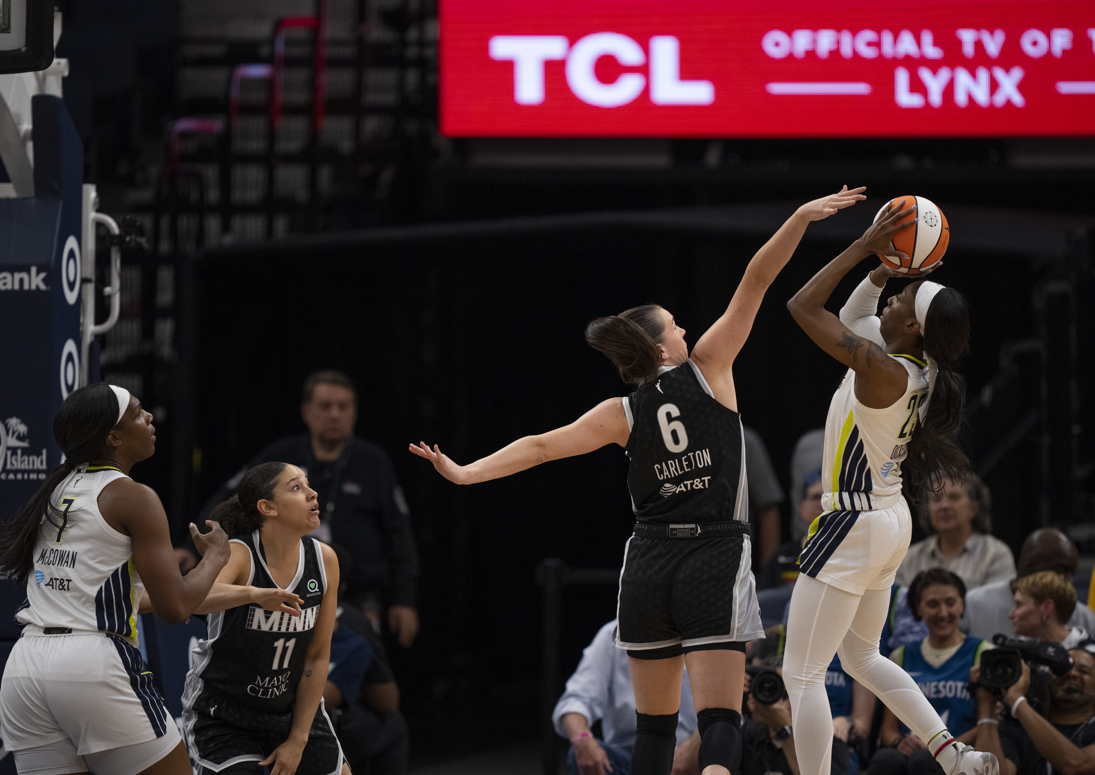 As eyes expansion, Lynx guard Carleton headed for homecoming in Toronto