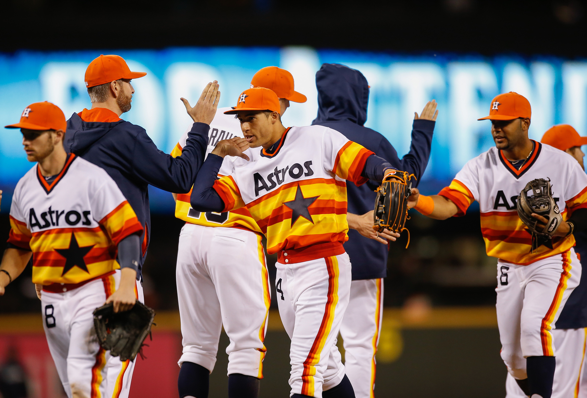 Astros wear throwback uniforms in Seattle - The Crawfish Boxes