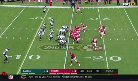 GIF of Kansas City Chief Travis Kelce scoring a touchdown with a read-option from Alex Smith 