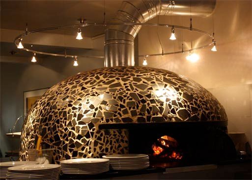 Il Canale's oven 
