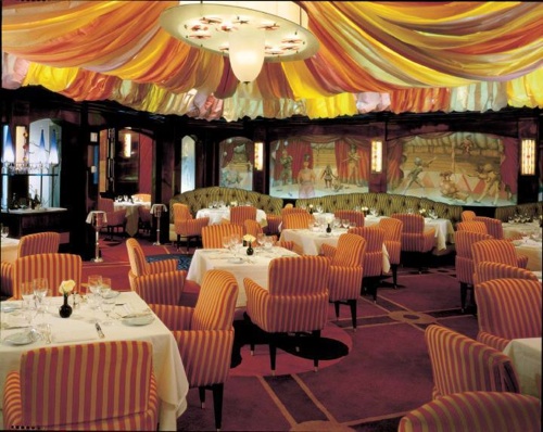 Which table is best at Le Cirque? 