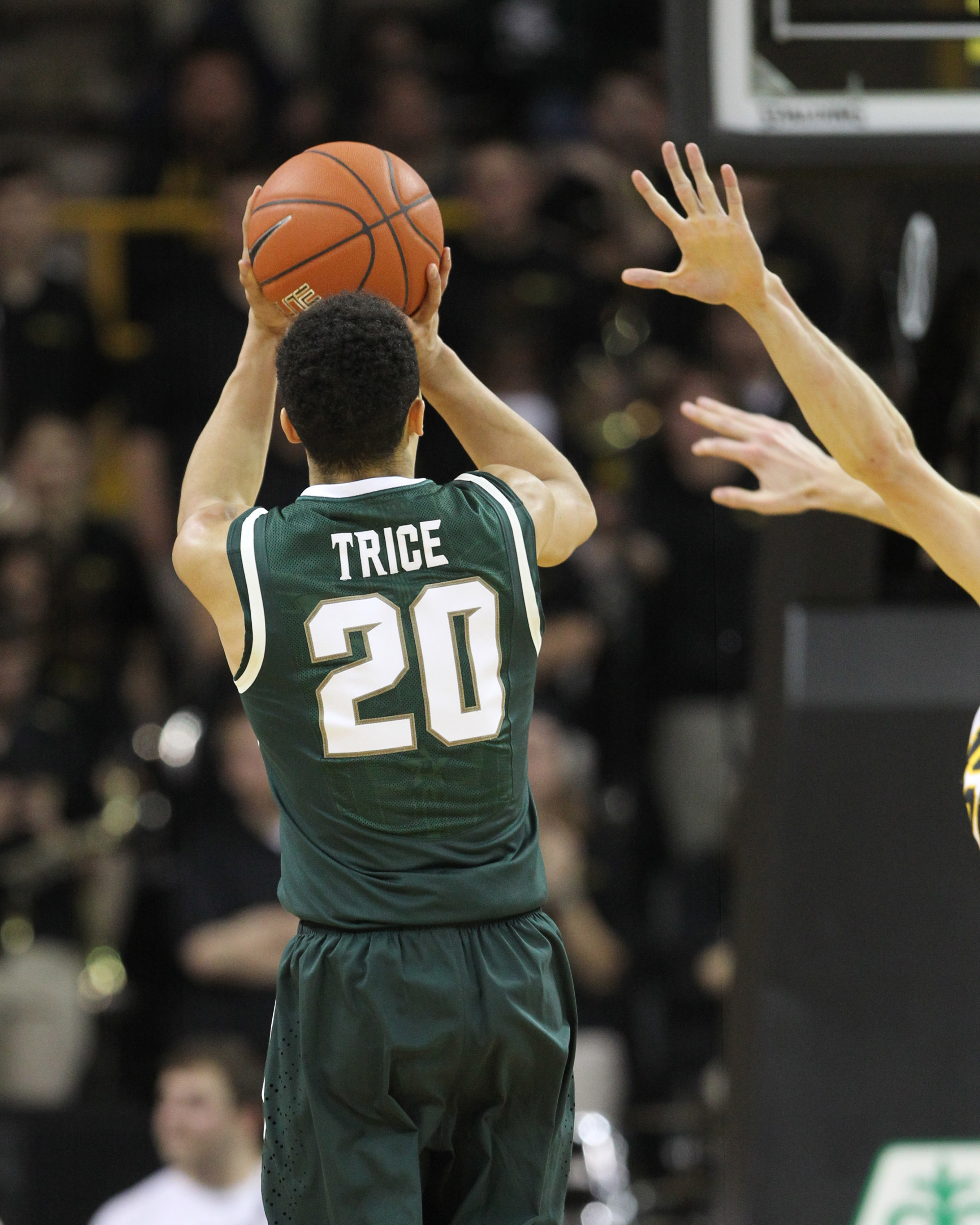 Michigan State's Travis Trice exploded for seven 3-pointers in a big road win over Iowa.