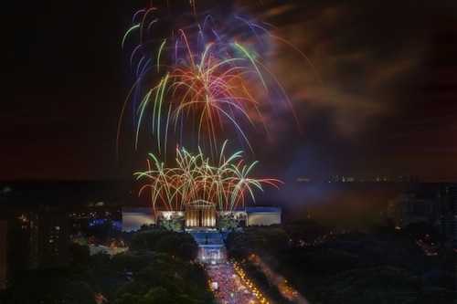 Fireworks blaze over the Philadelphia Museum of Art during the Wawa Welcome America! bash. Image credit:G. Widman for GPTMC