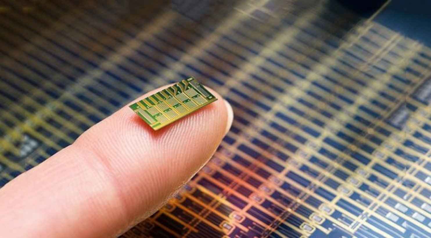 This remote-controlled implant could provide women contraception for up to 16 years. (MicroCHIPS Biotech)