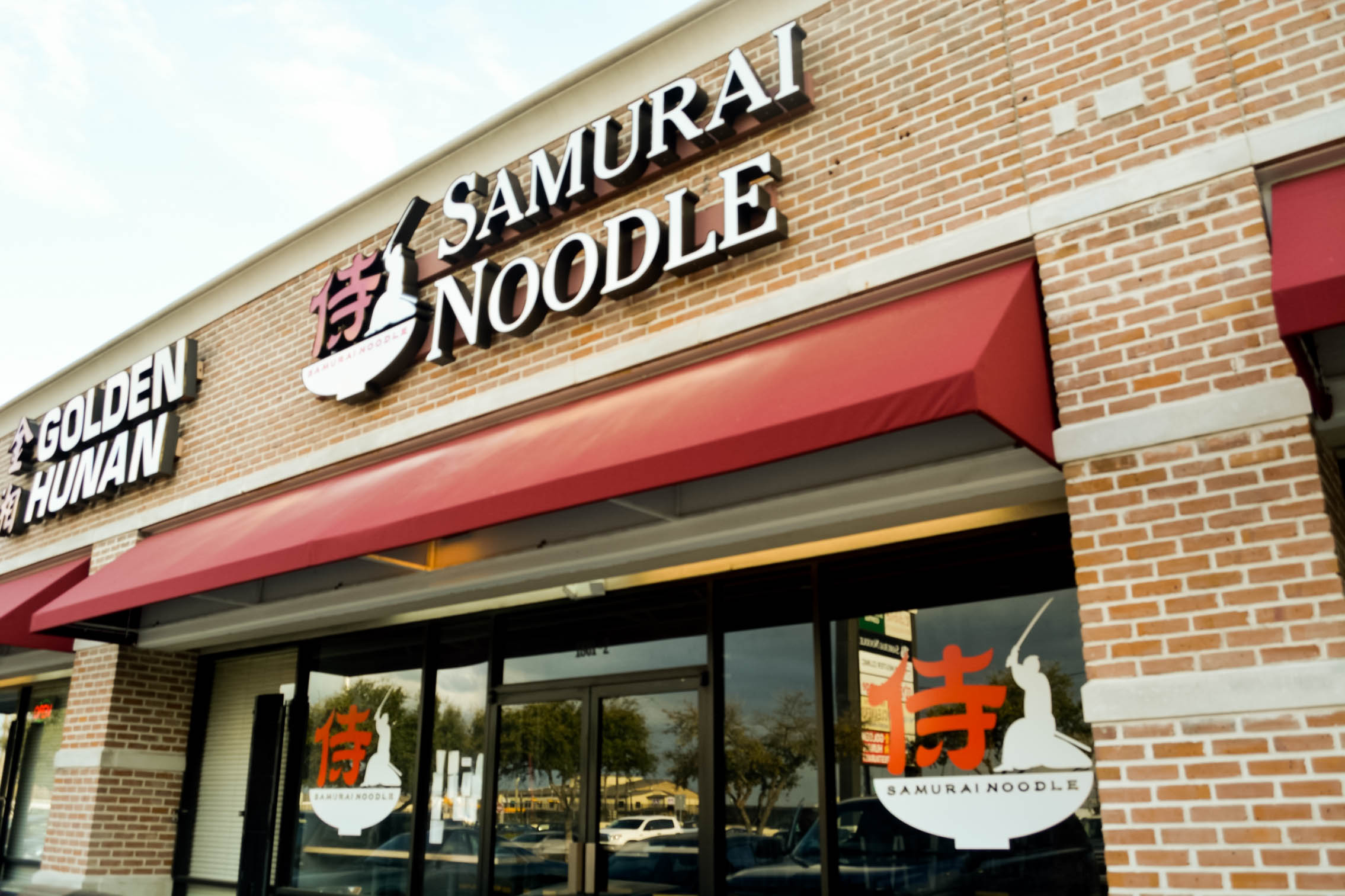 The Seattle-based noodle shop is ready for its Houston debut.