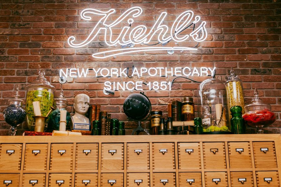 Inside the Brooklyn Heights store. Photo: Driely S.