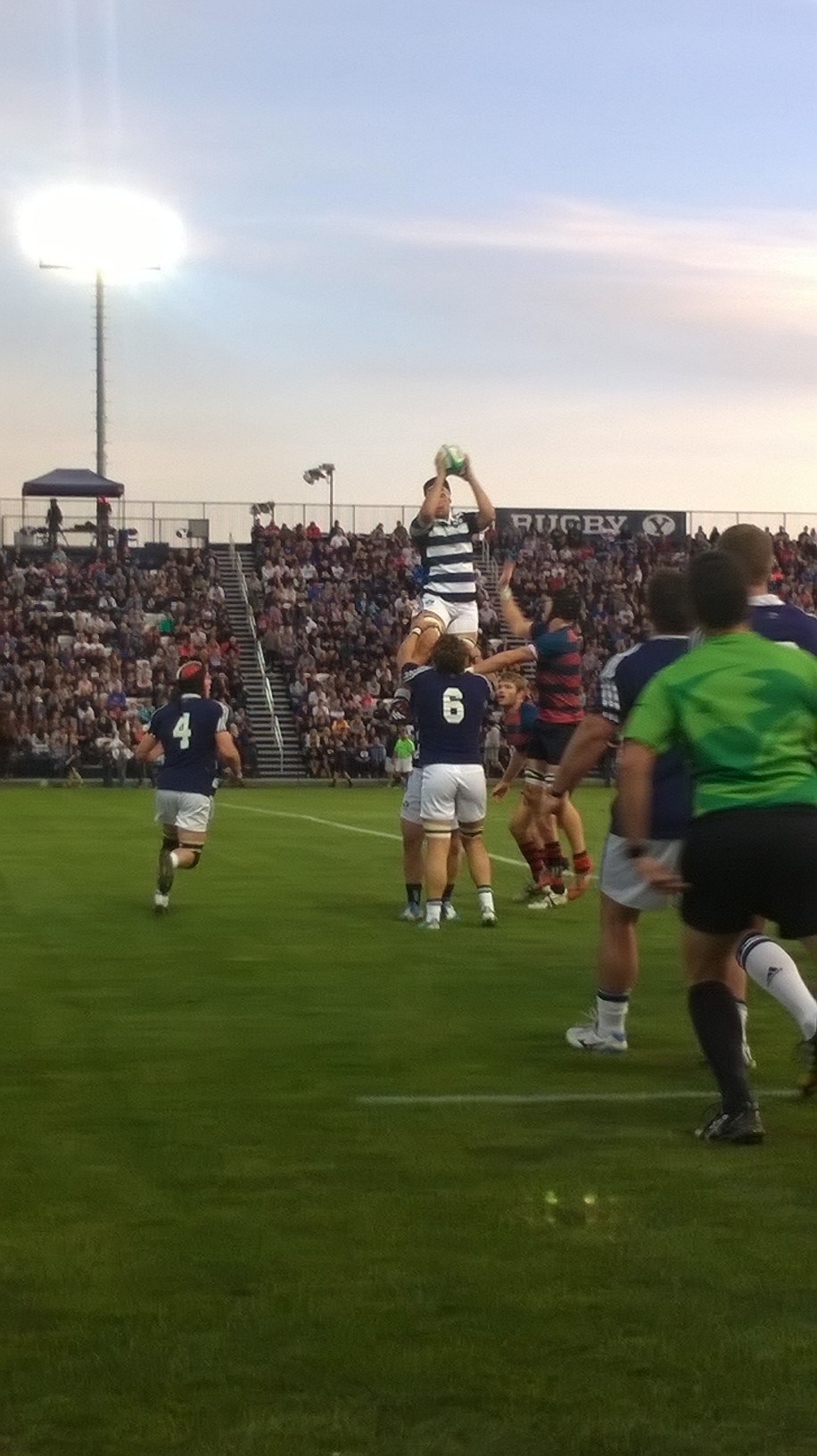 BYU wins a line out against Saint Mary's
