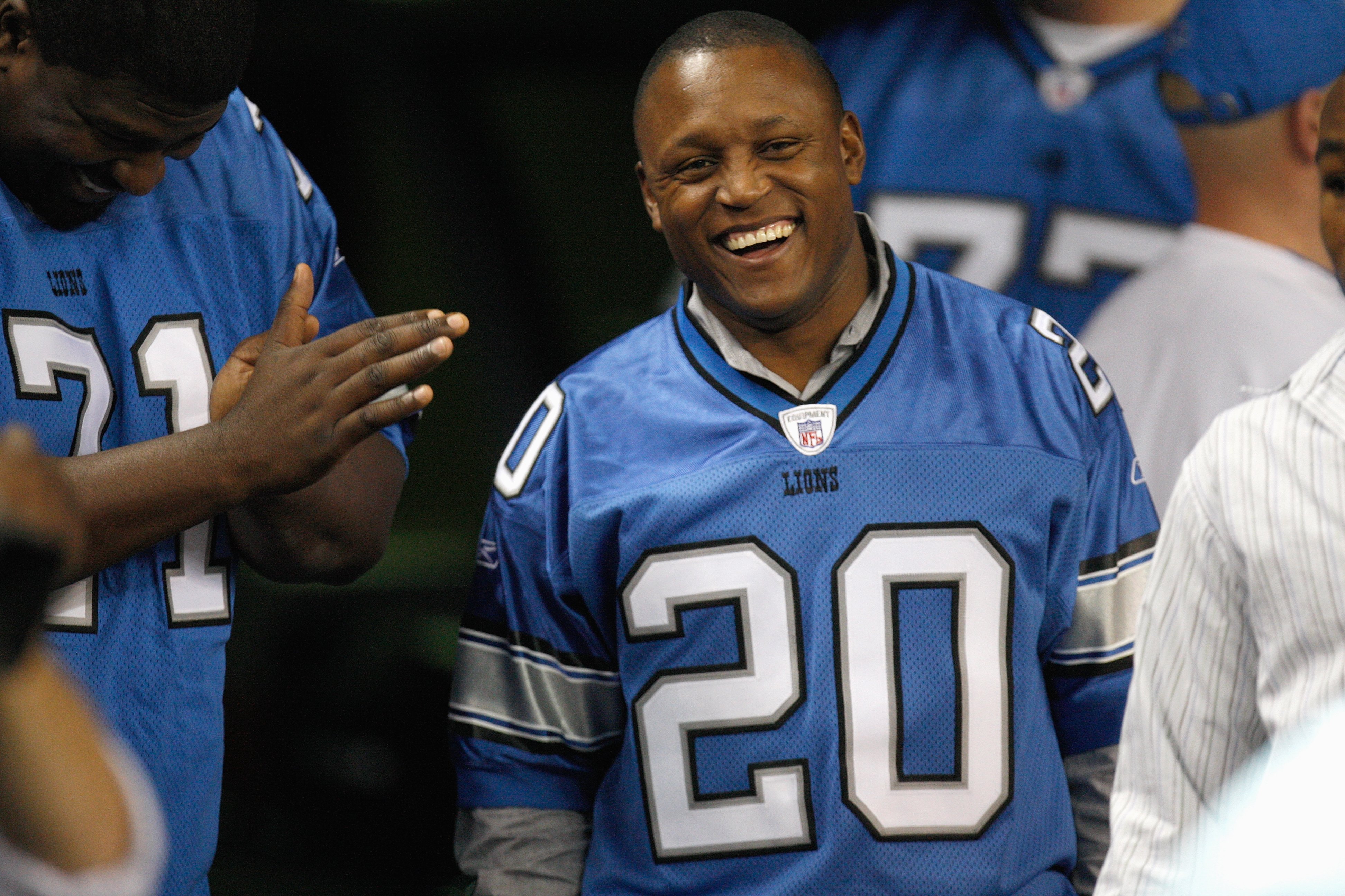 I loved me some Barry Sanders and the Detroit Lions back when the Oilers left town.