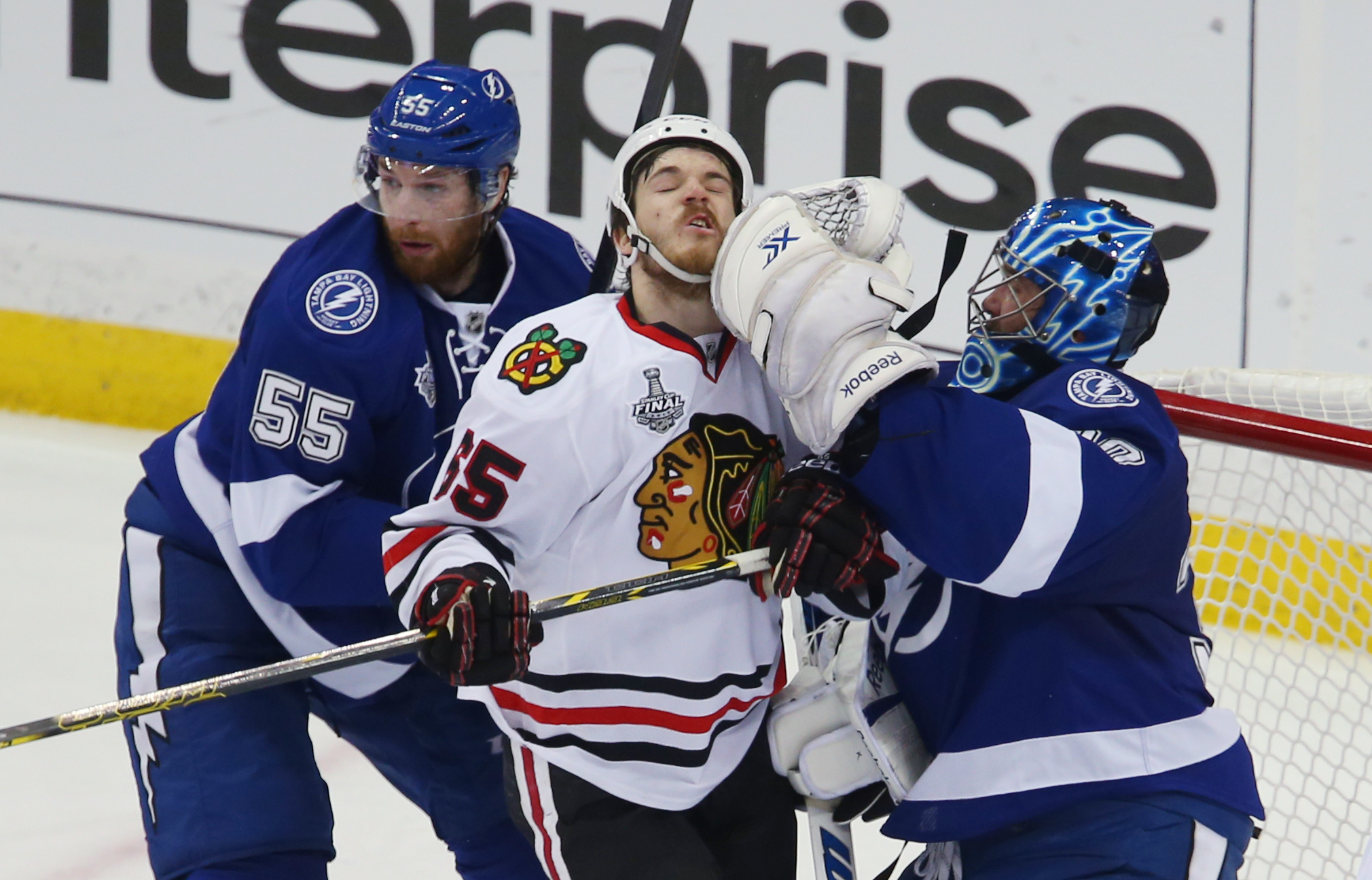 Ben Bishop does what we all want to do to Andrew Shaw. 