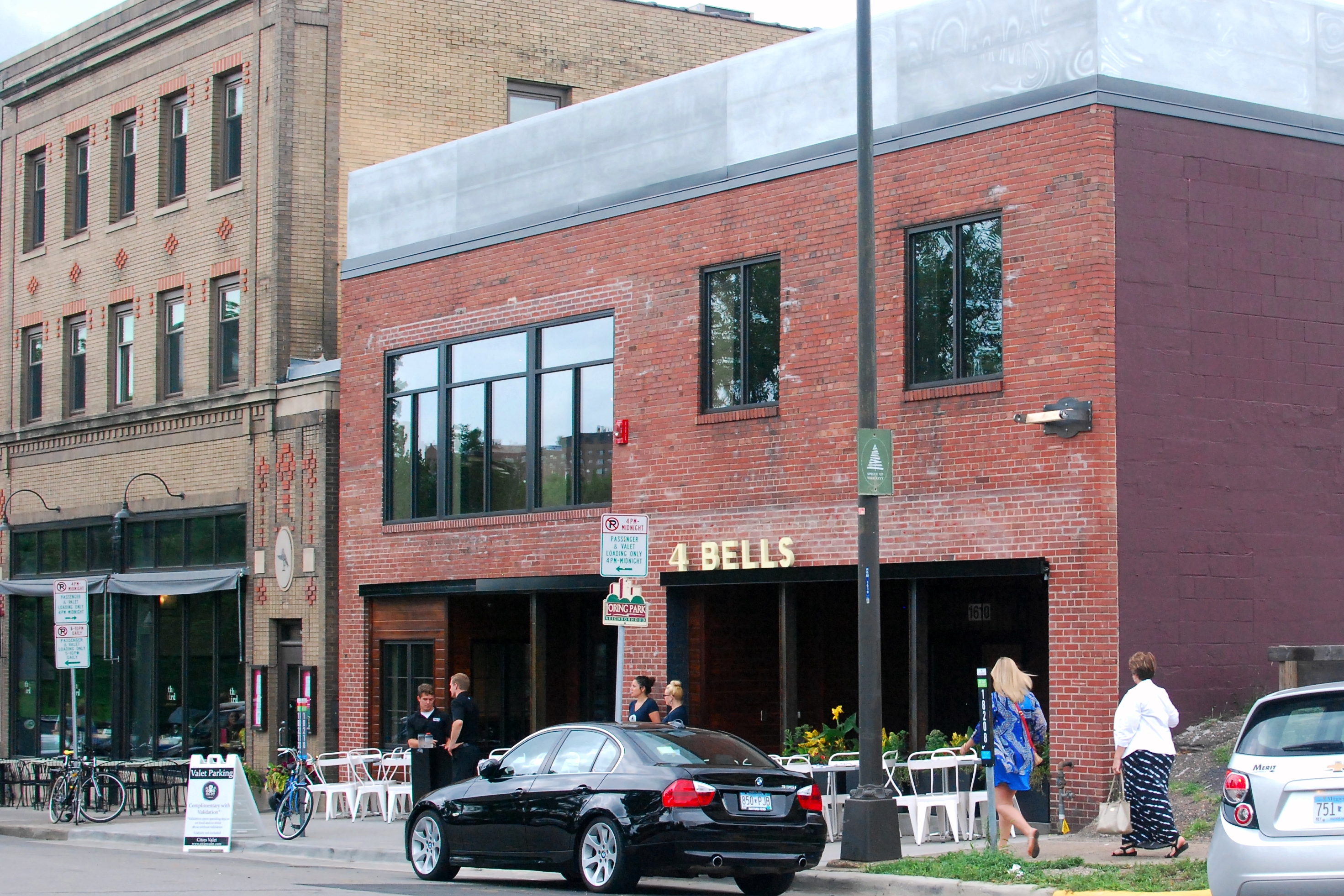 The exterior of 4 Bells