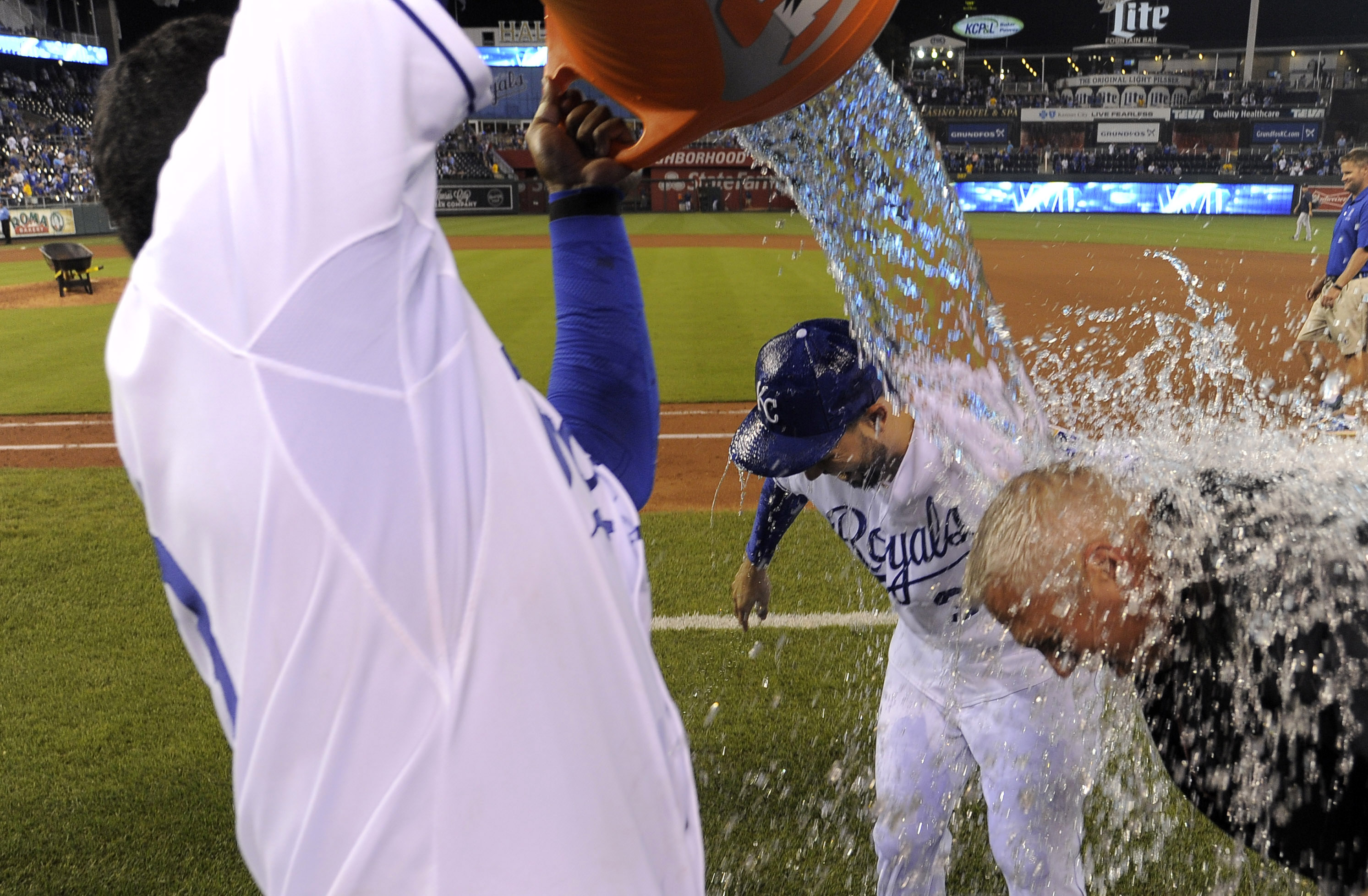 Even the postgame interview guy gets a gatorade shower.