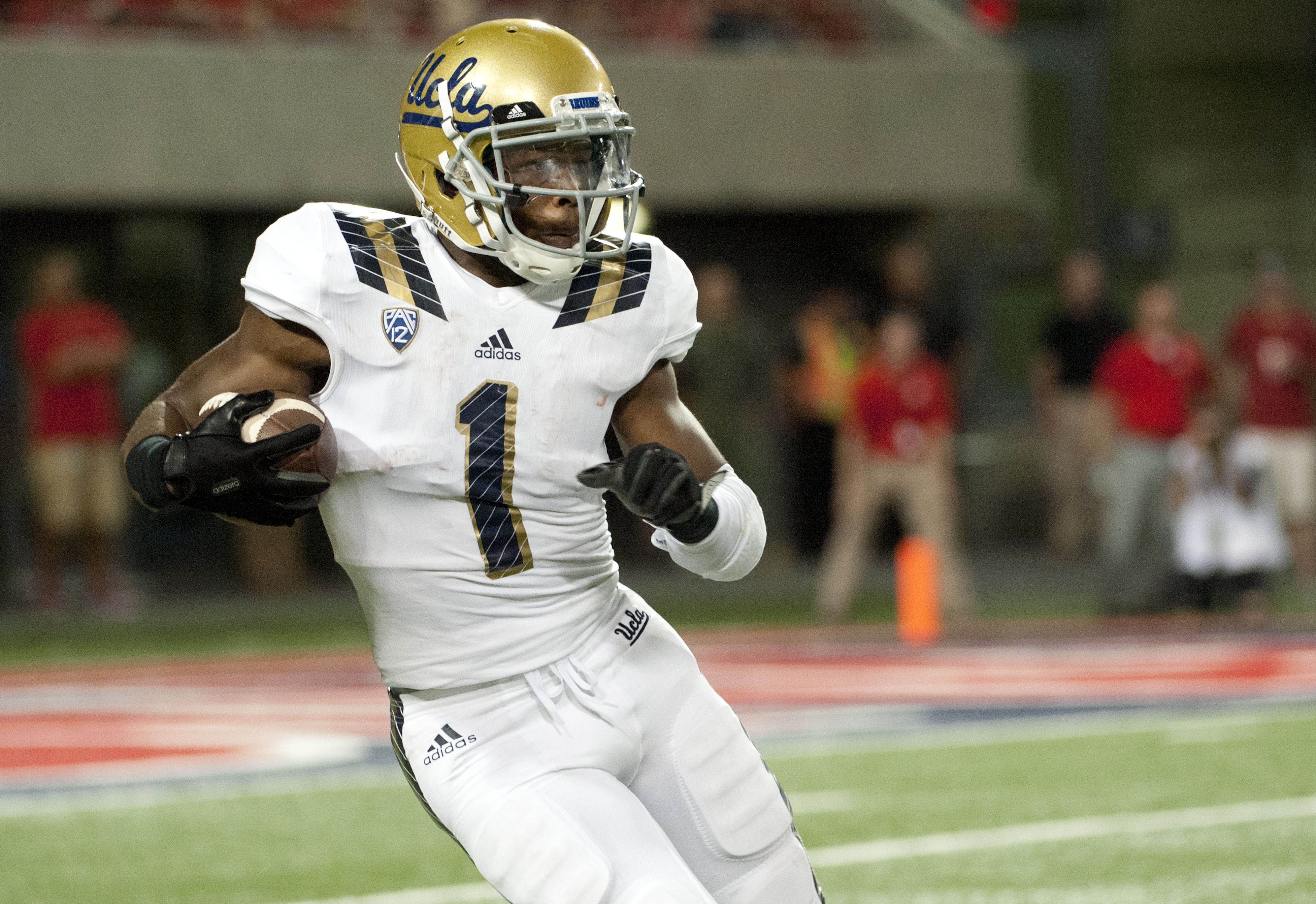 UCLA CB Ishmael Adams INT against Arizona in his first game back from suspension. 