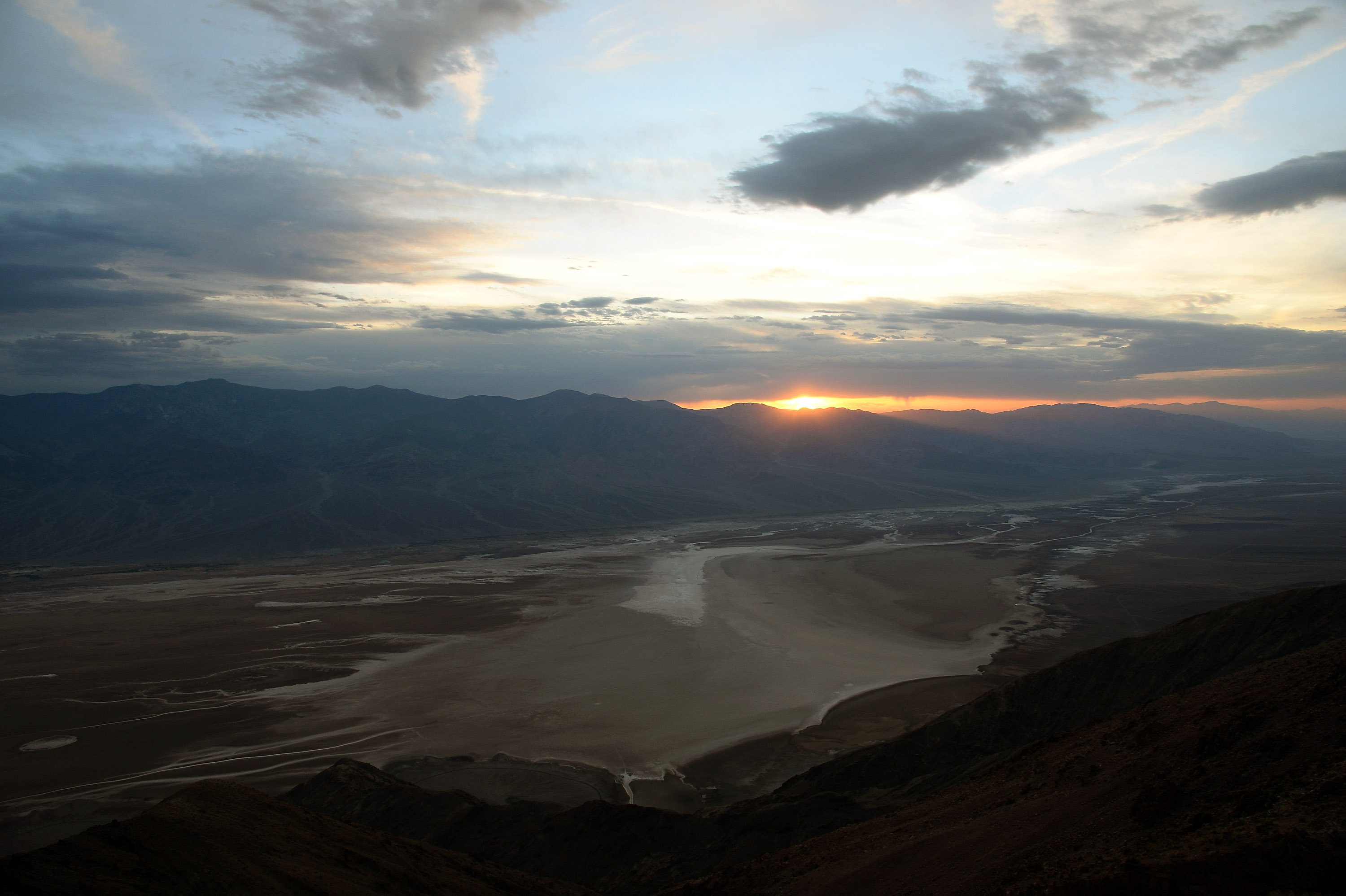 Views Of Badwater Basin And Dante's View In Death Valley