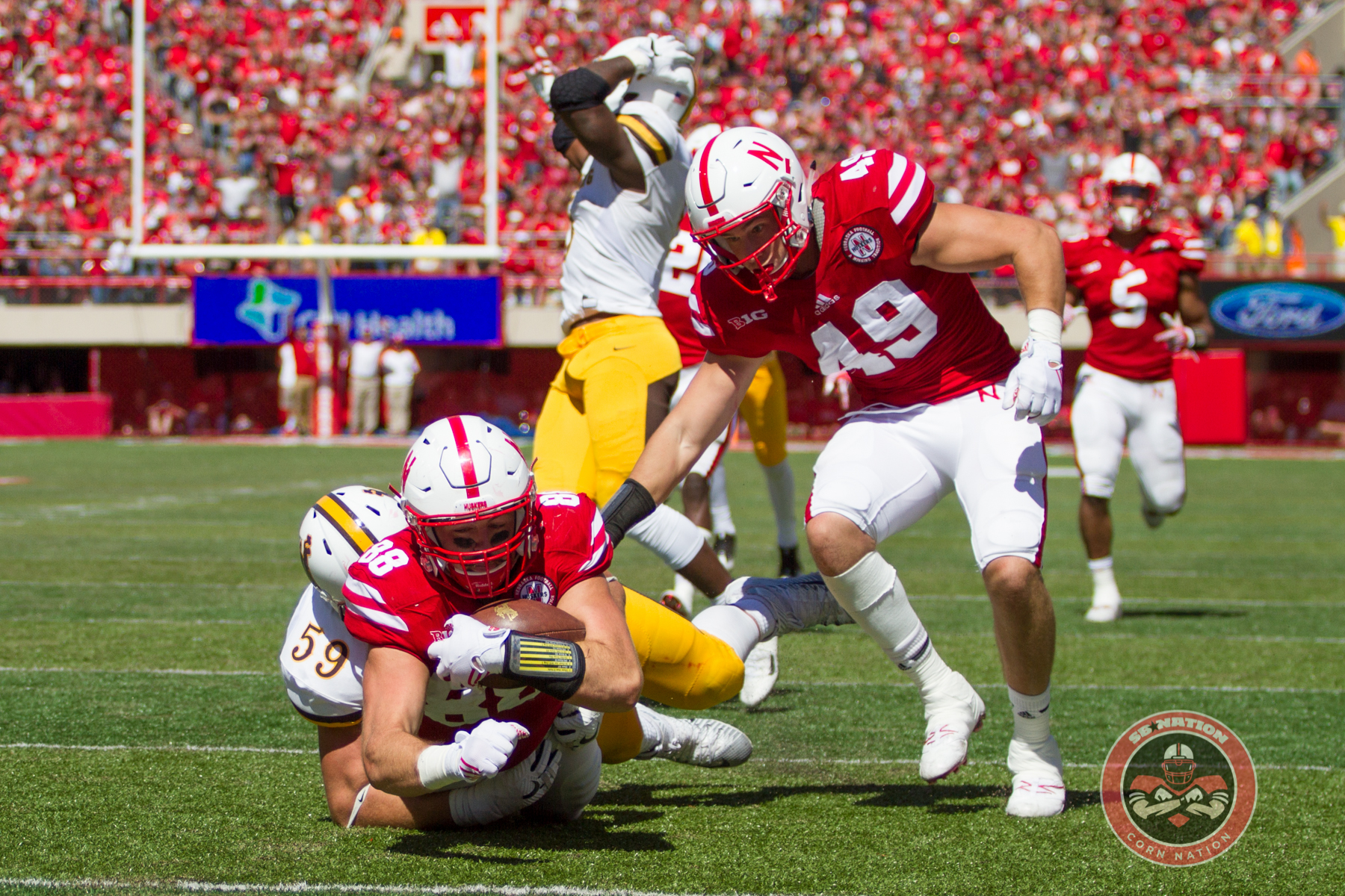 Gallery: Armstrong Sets Record, Huskers Move to 2-0