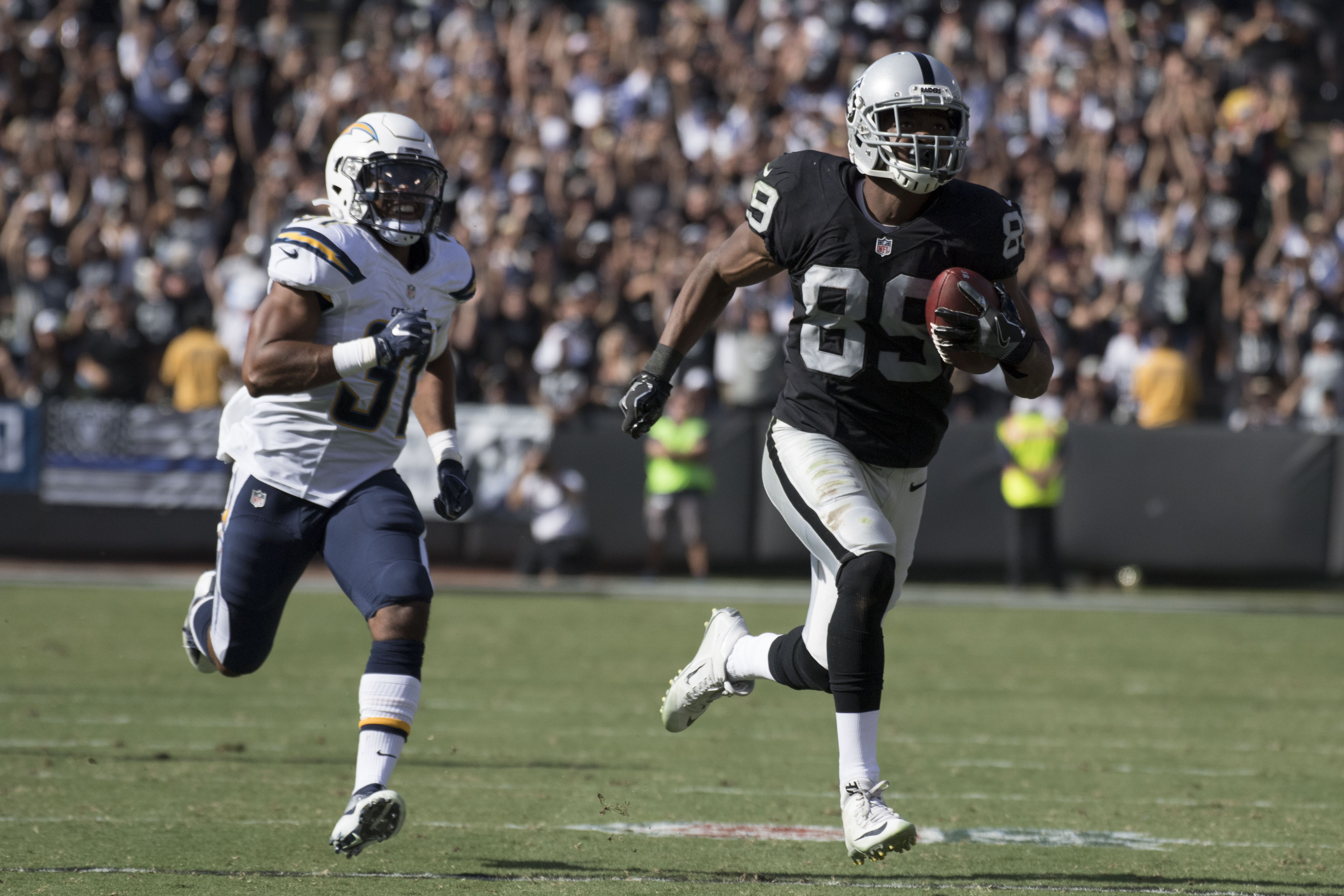 NFL: San Diego Chargers at Oakland Raiders