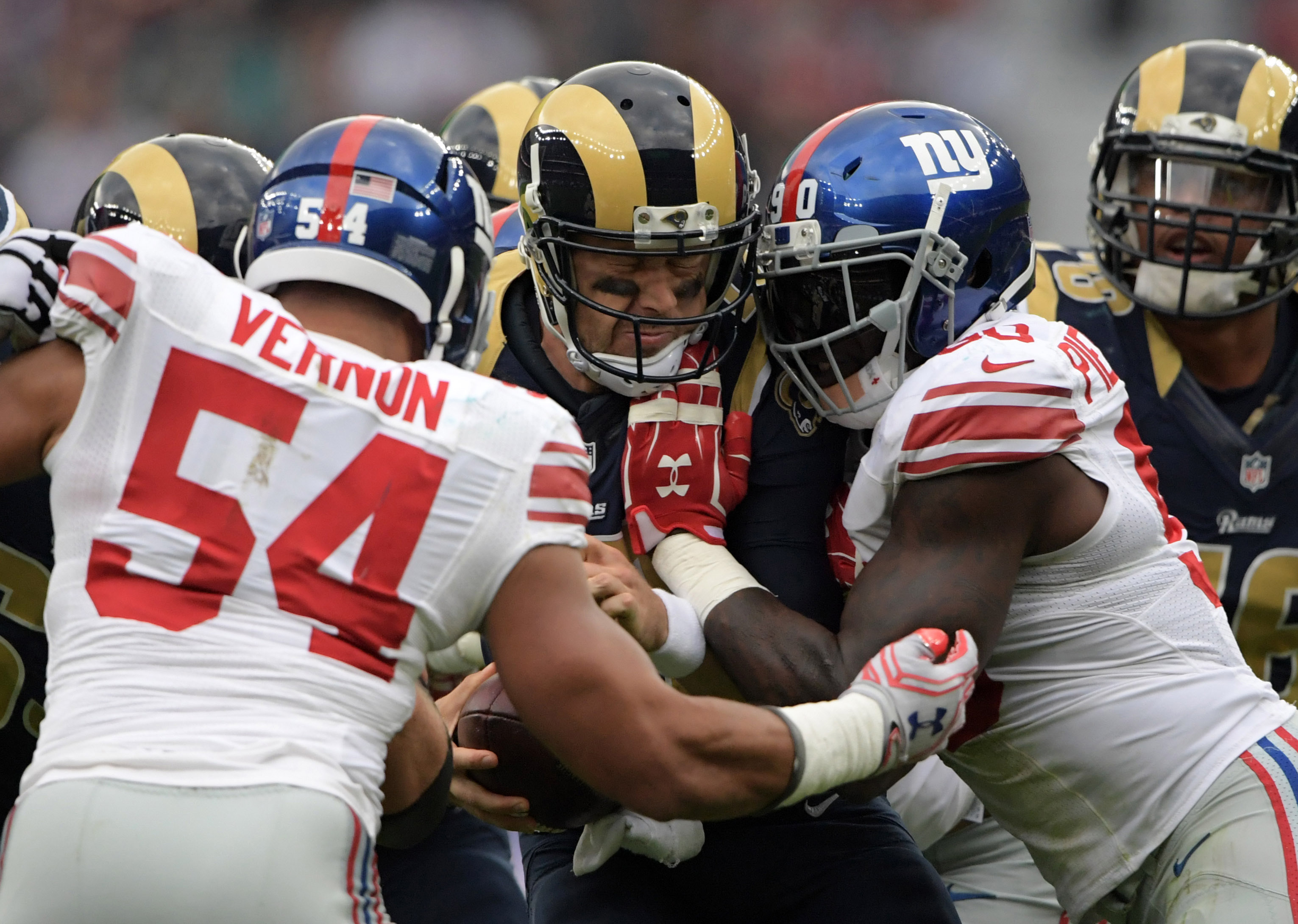 NFL: International Series: New York Giants at Los Angeles Rams