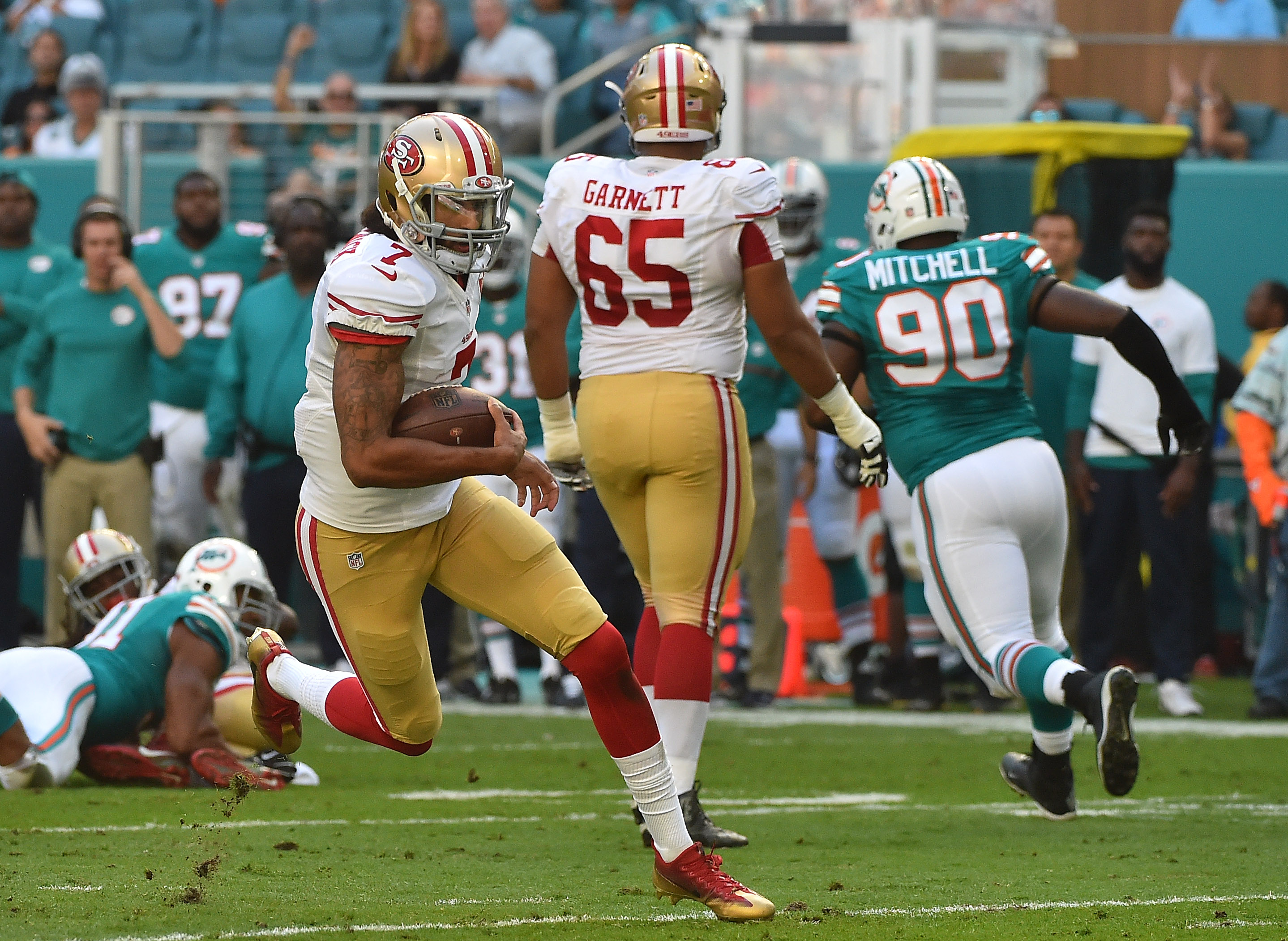 NFL: San Francisco 49ers at Miami Dolphins