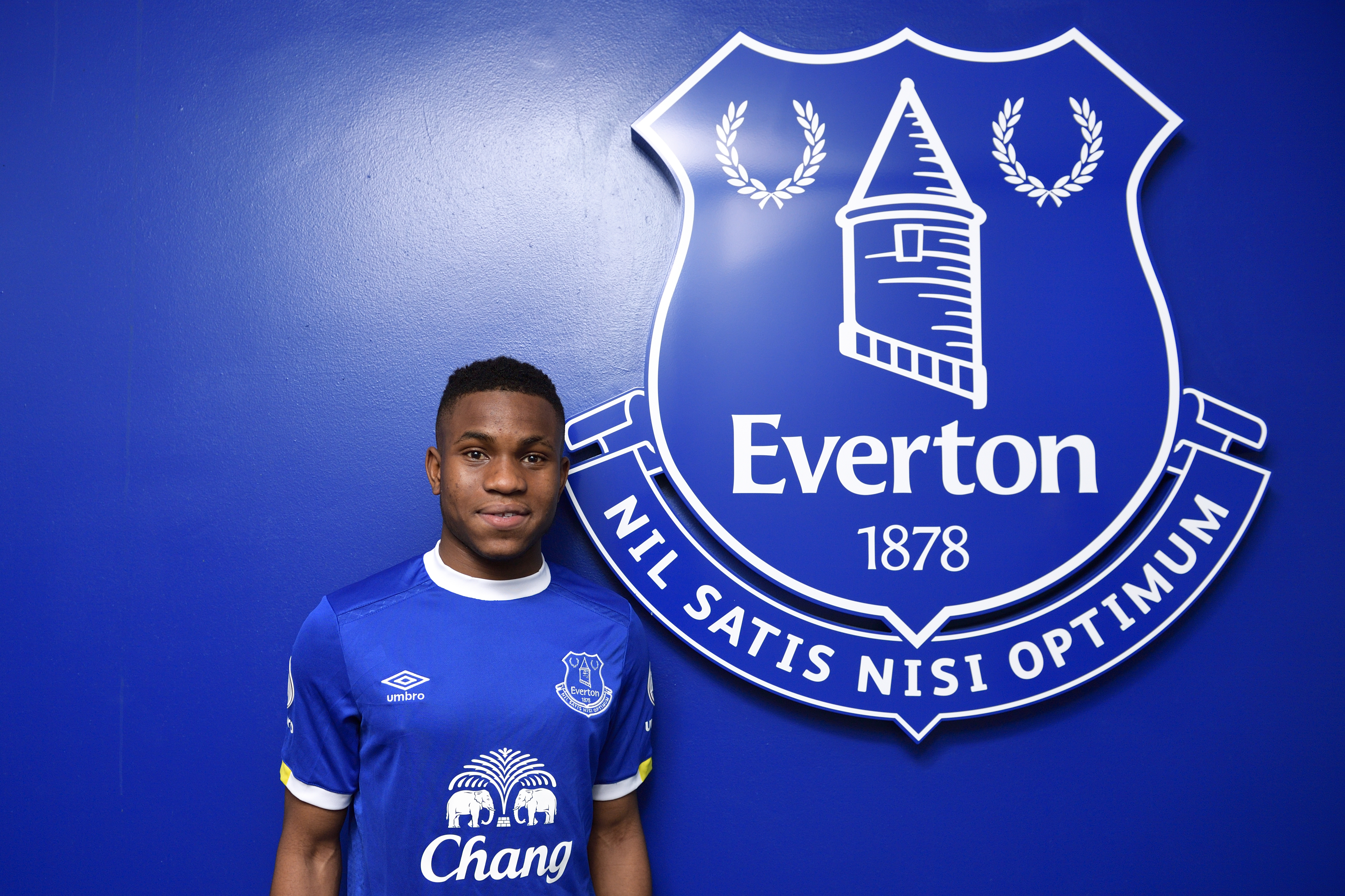 Everton Unveil New Signing Ademola Lookman