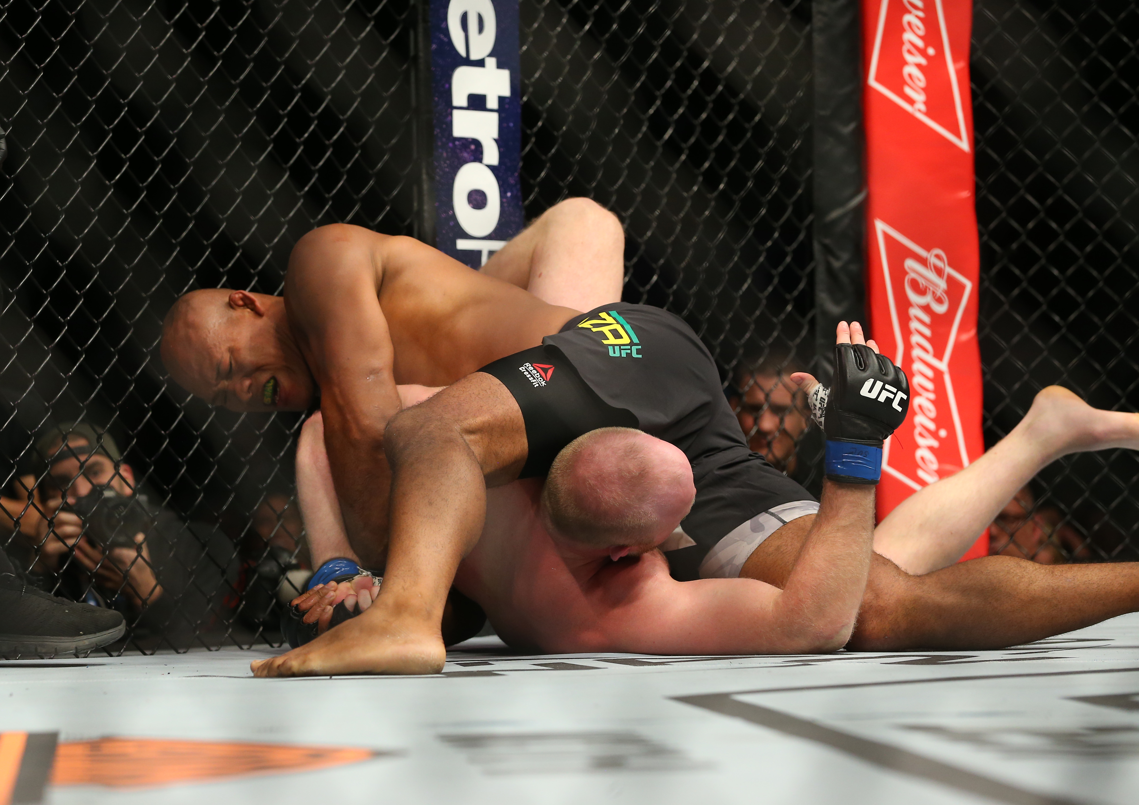 MMA: UFC 208 Souza vs Boetsch