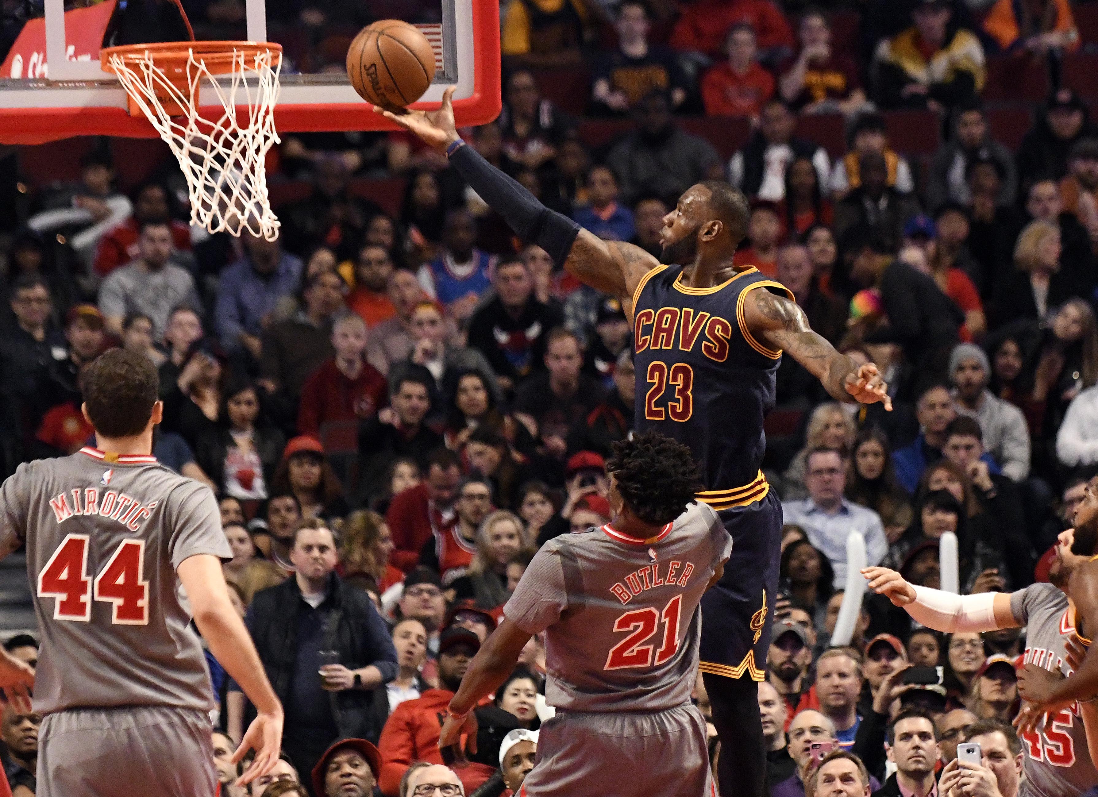 NBA: Cleveland Cavaliers at Chicago Bulls
