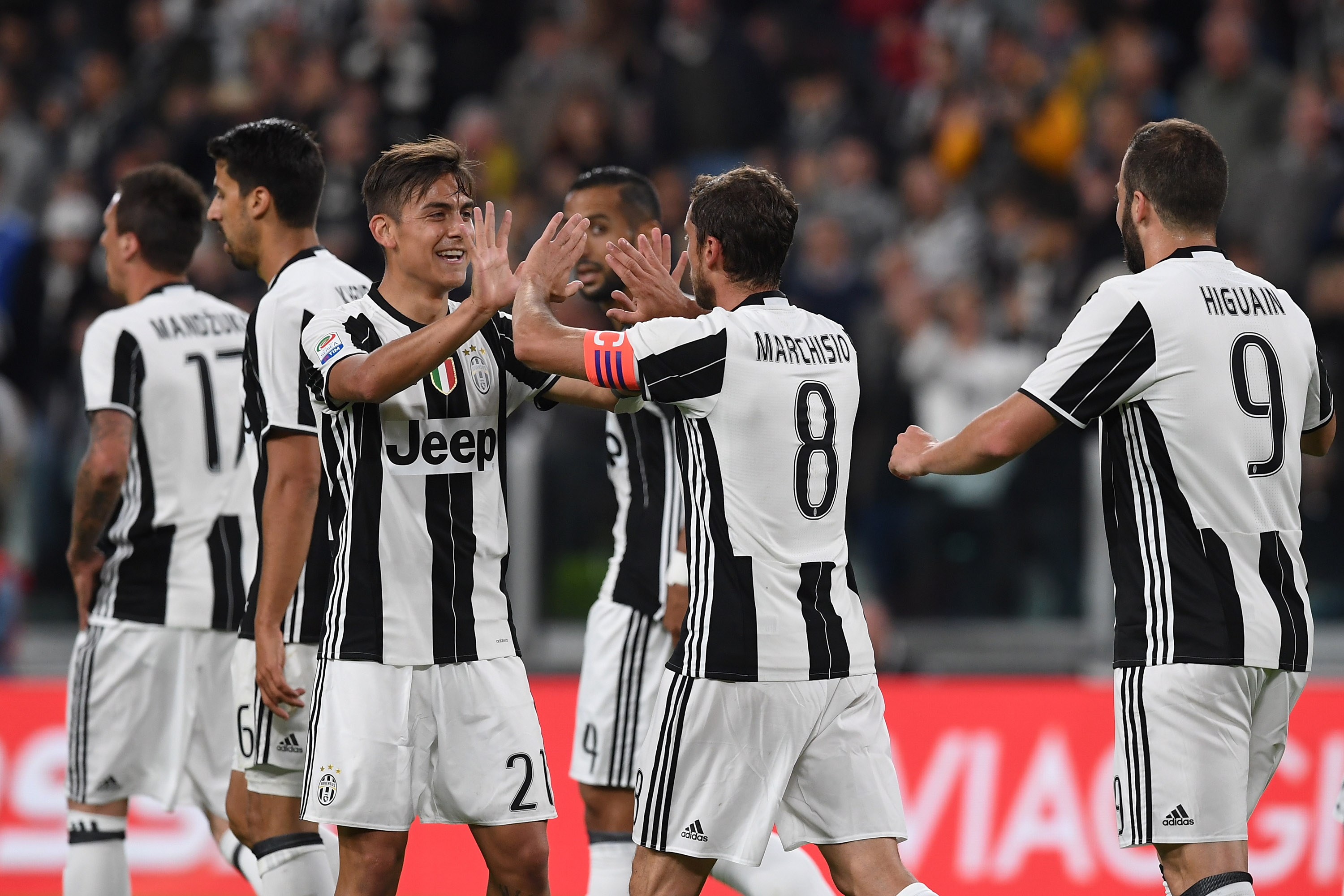 Juventus FC v Genoa CFC - Serie A