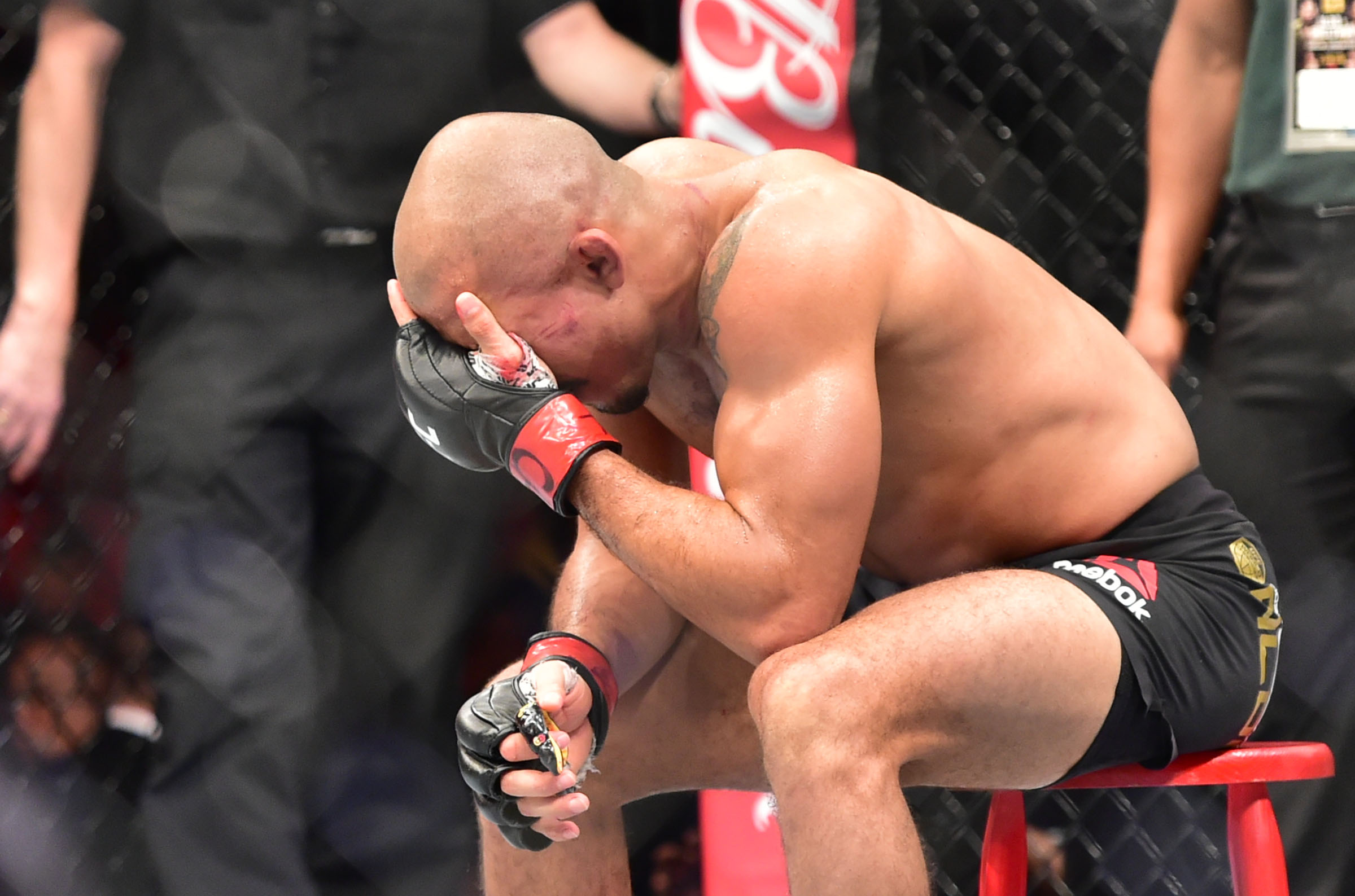 MMA: UFC 212-Aldo vs Hollway
