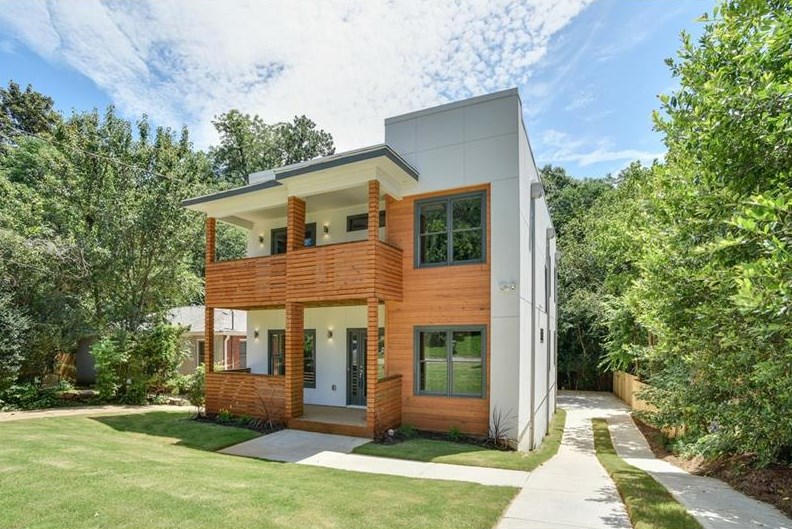 A new modern house for sale in Atlanta’s Ormewood Park. 
