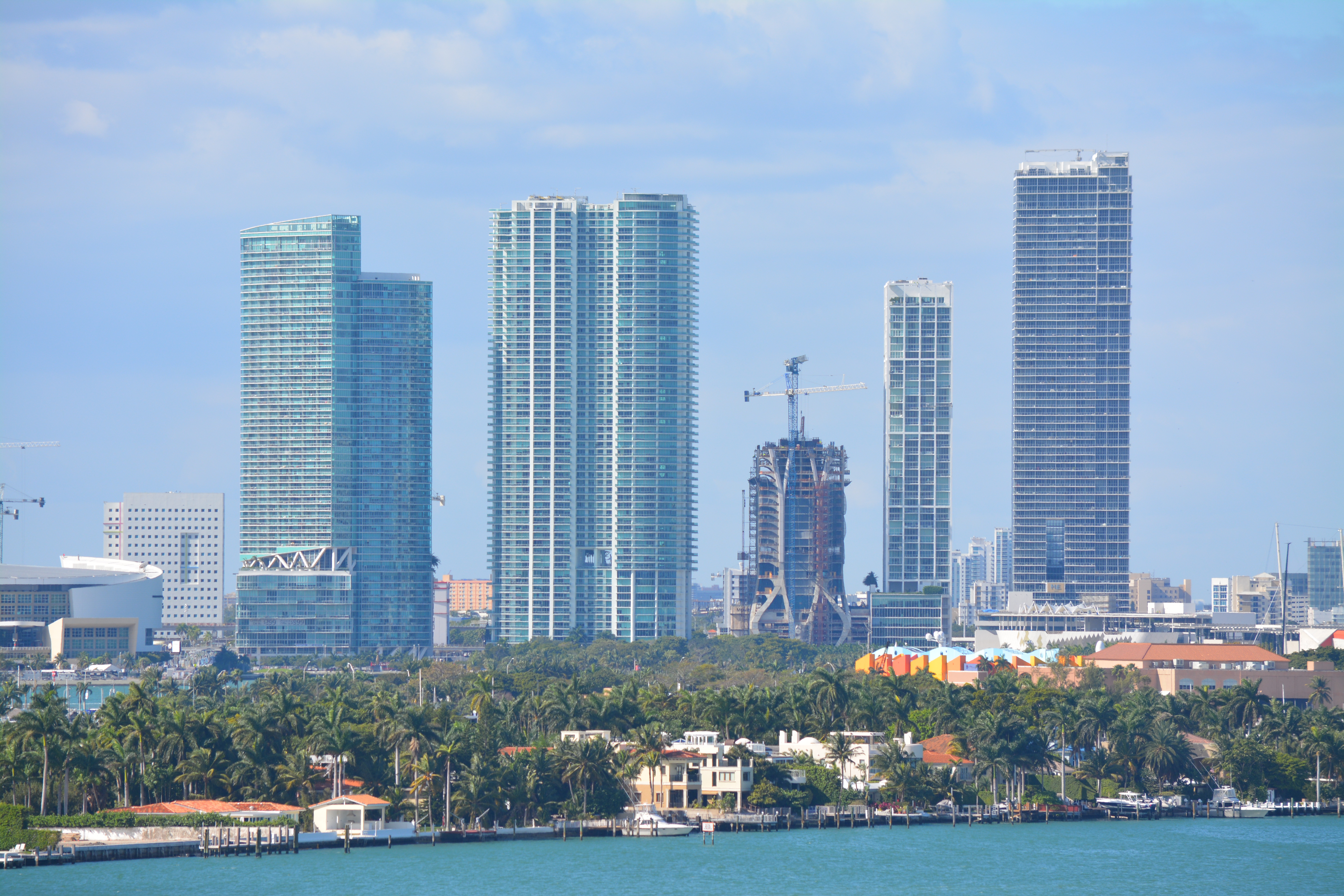 View of downtown Miami with One Thousand Museum rising in the middle