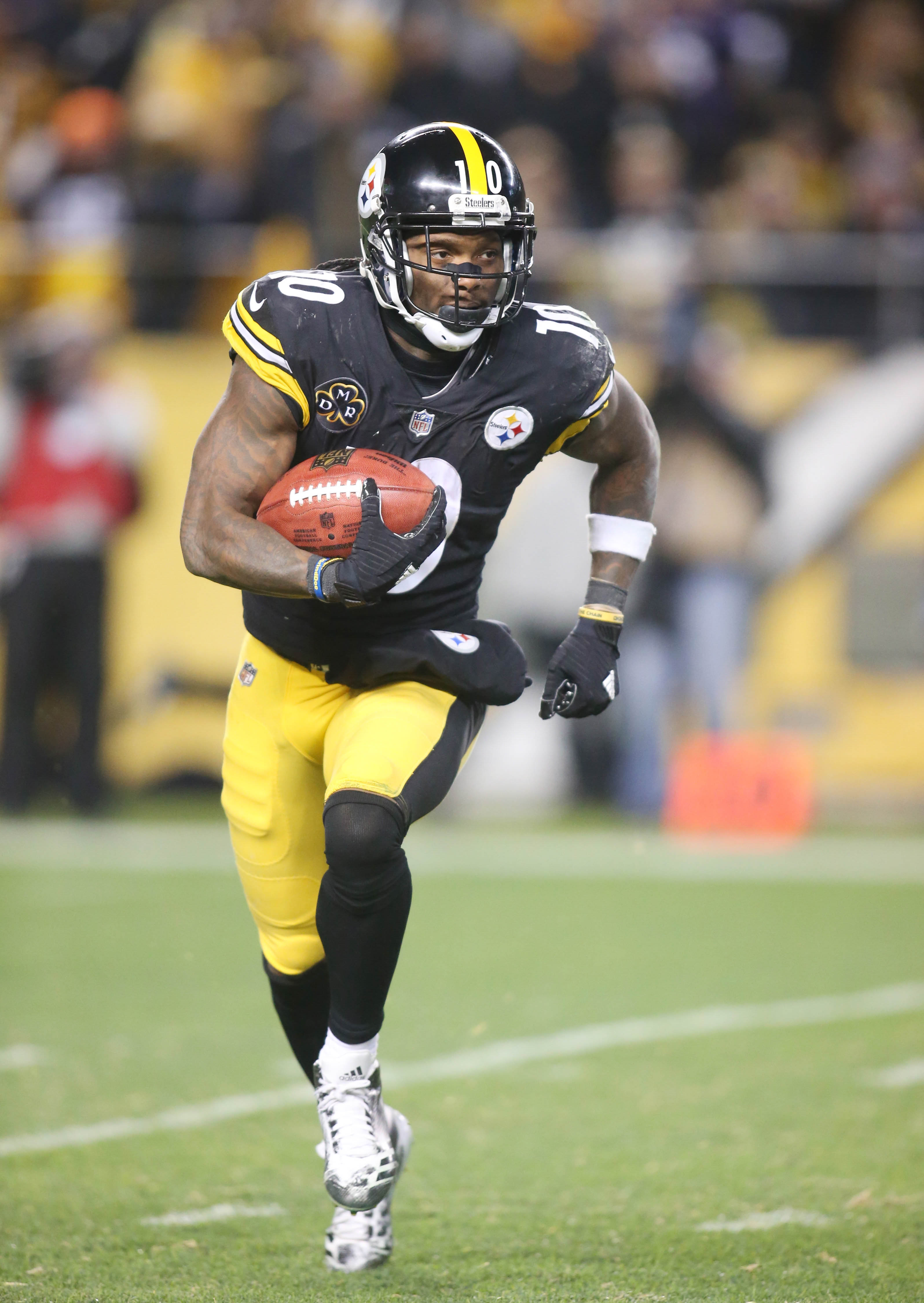 NFL: Baltimore Ravens at Pittsburgh Steelers