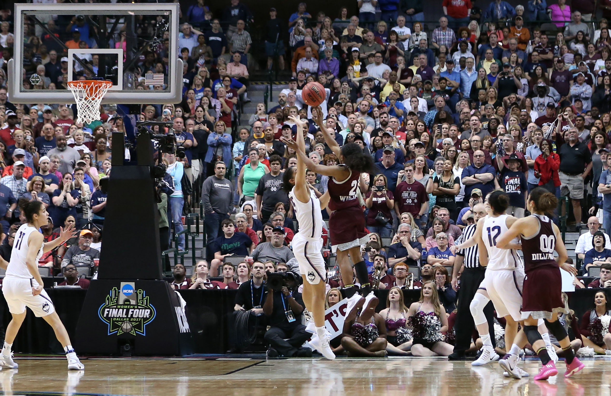 NCAA Womens Basketball: Women's Final Four-Mississippi State vs Connecticut