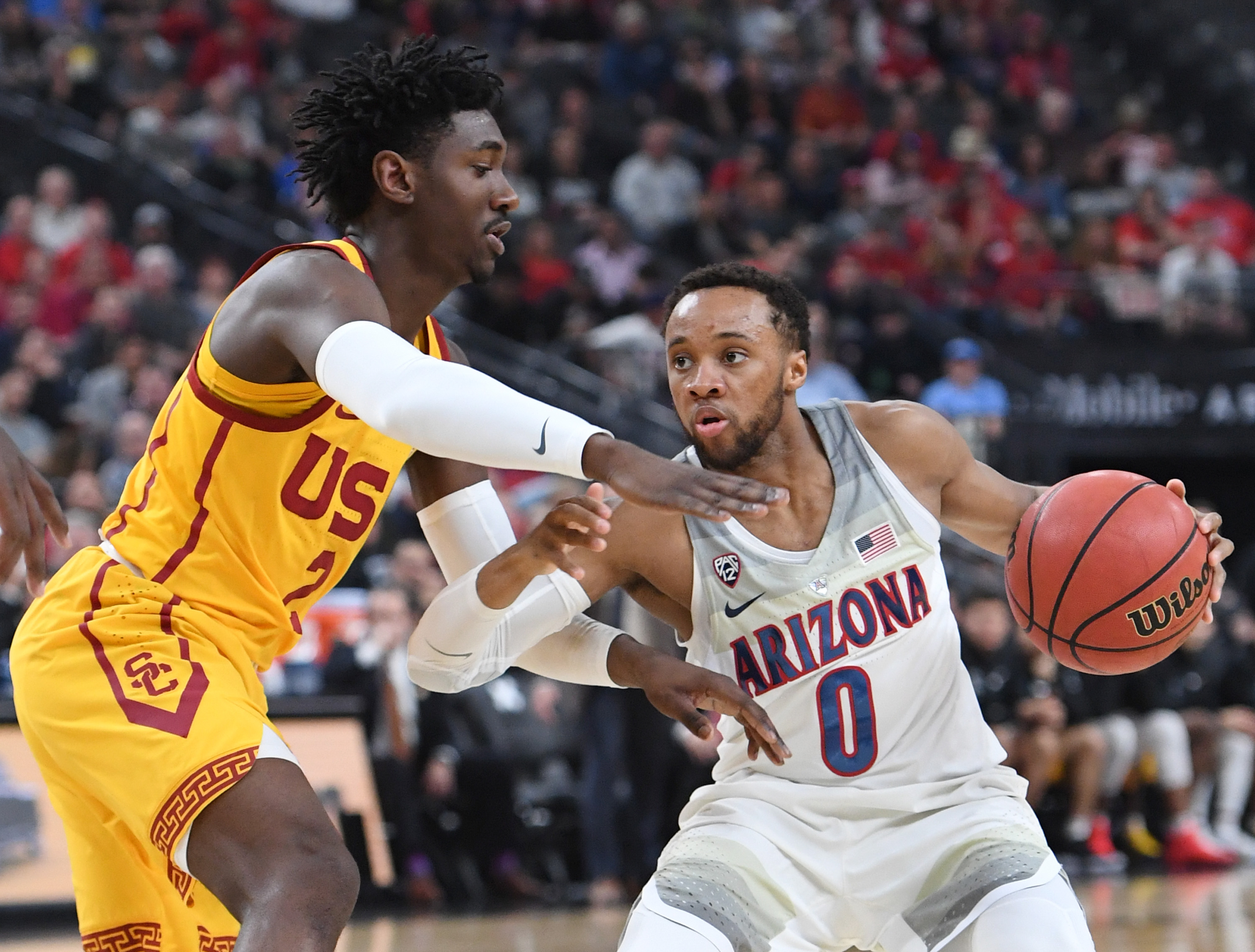 The Arizona Wildcats and USC Trojans play in the 2018 March Madness tournament.