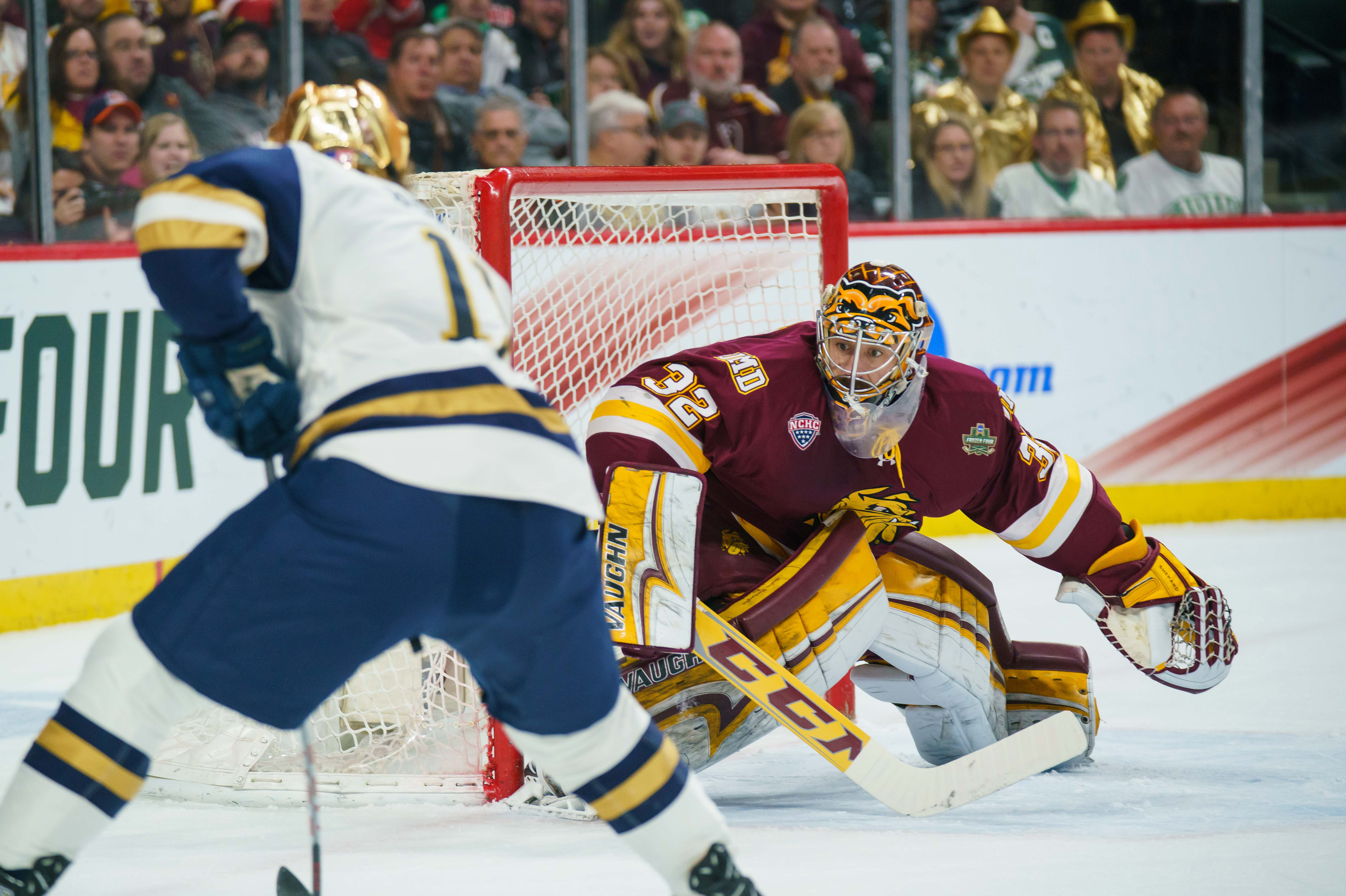 NCAA Hockey: Frozen Four-Minnesota Duluth vs Notre Dame
