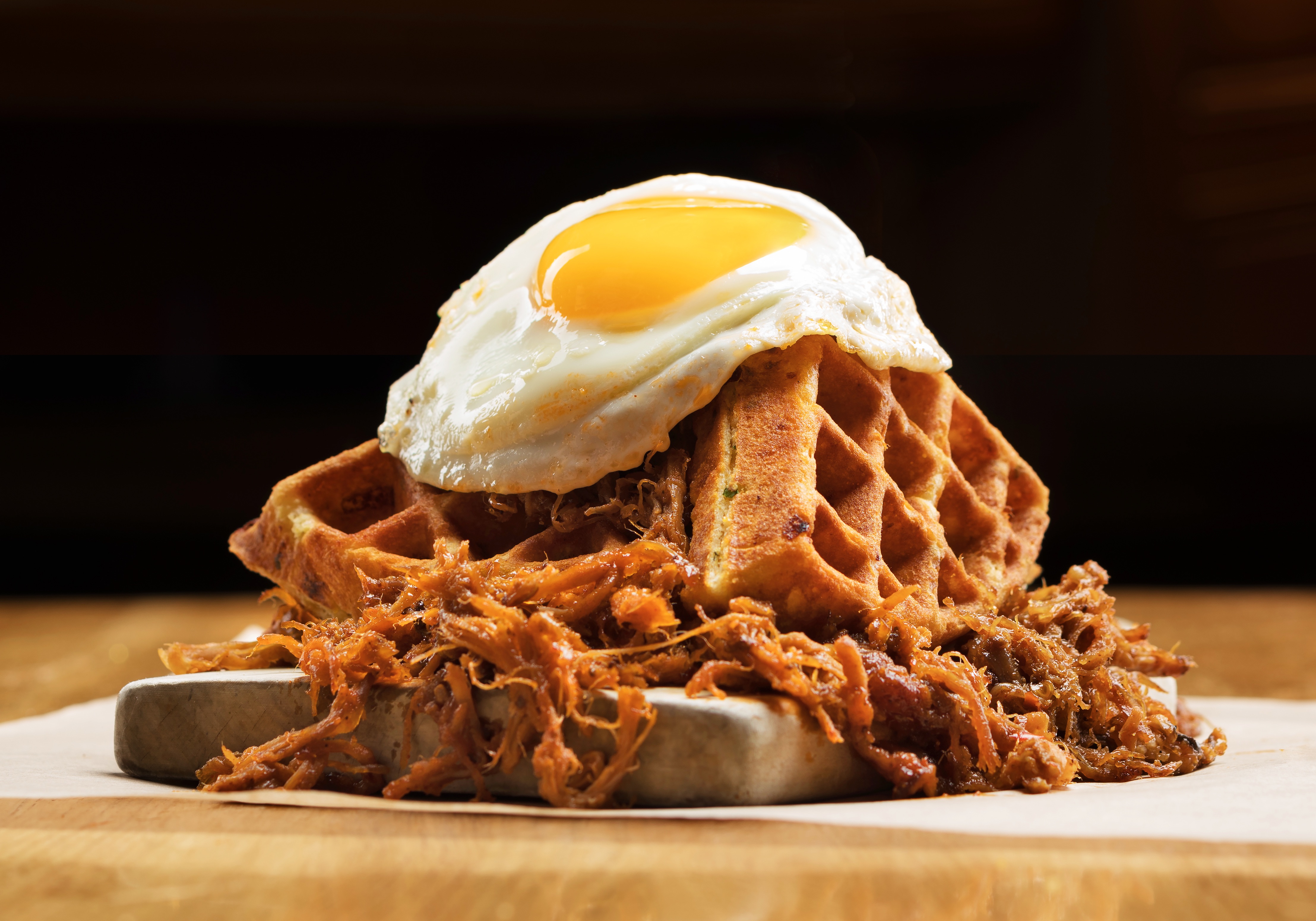 The pig and the waffle at Pub 1842