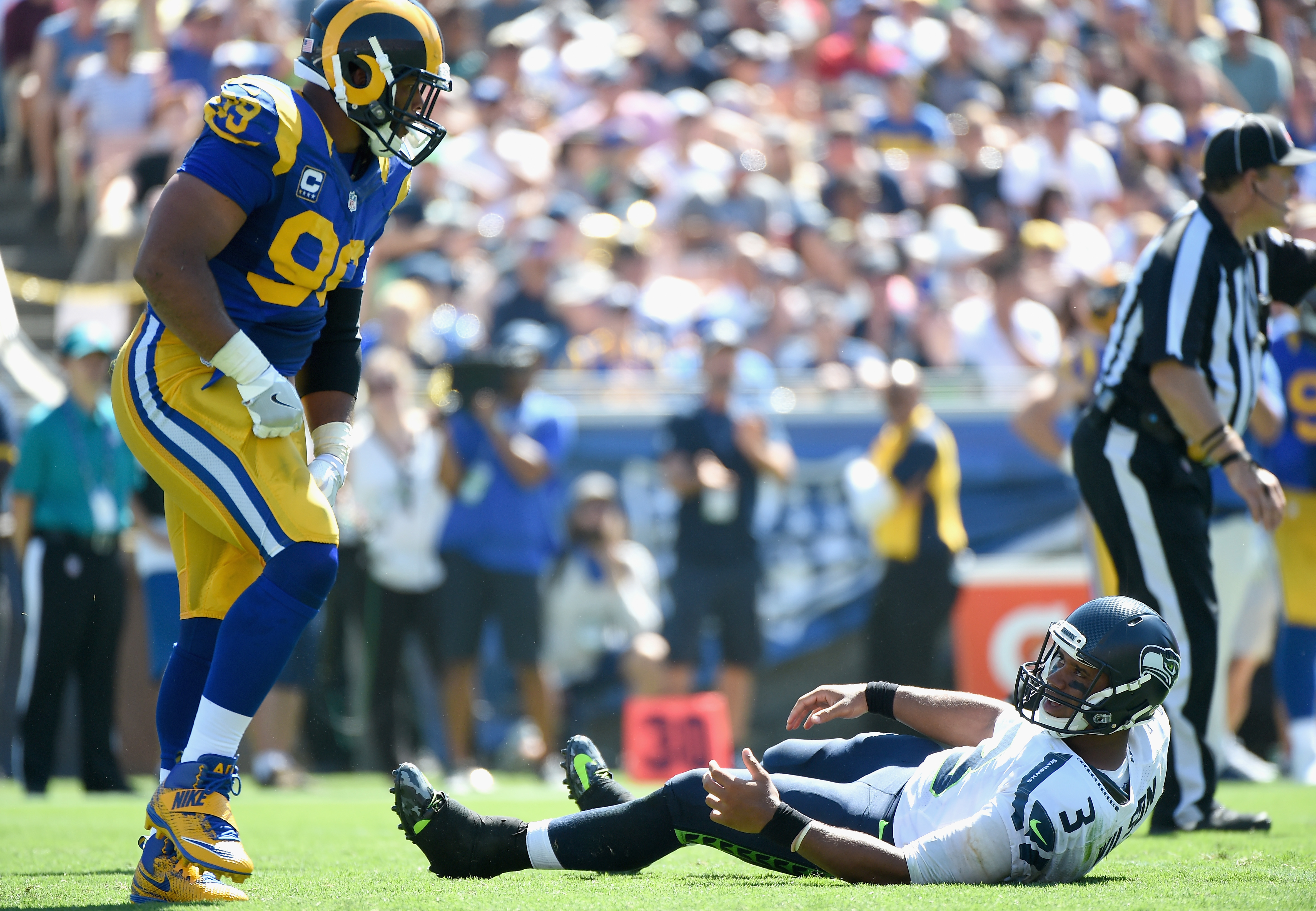 Los Angeles Rams DL Aaron Donald celebrates after sacking Seattle Seahawks QB Russell Wilson in Week 2, September 18, 2016.