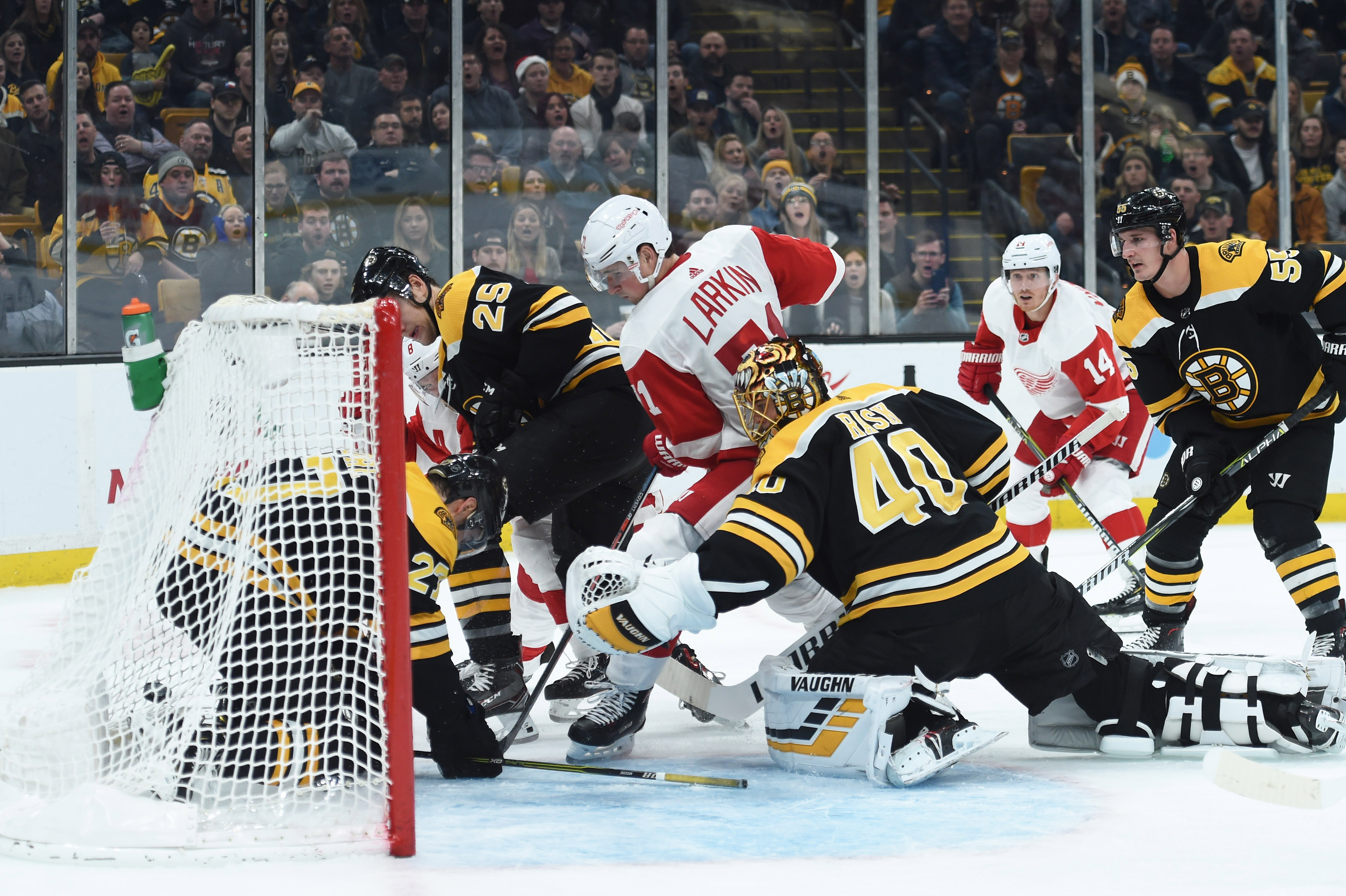 NHL: Detroit Red Wings at Boston Bruins