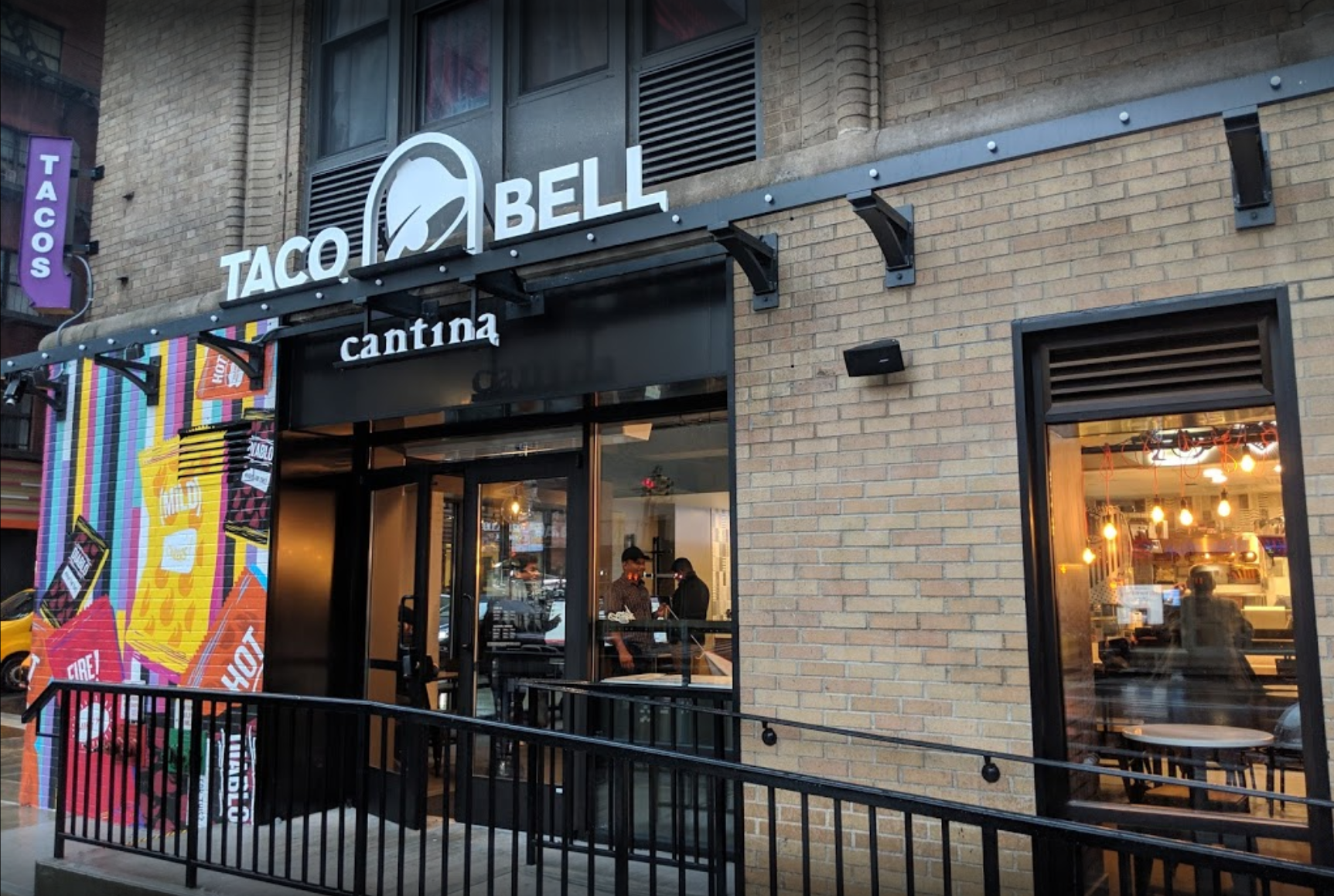 Taco Bell Eighth Avenue