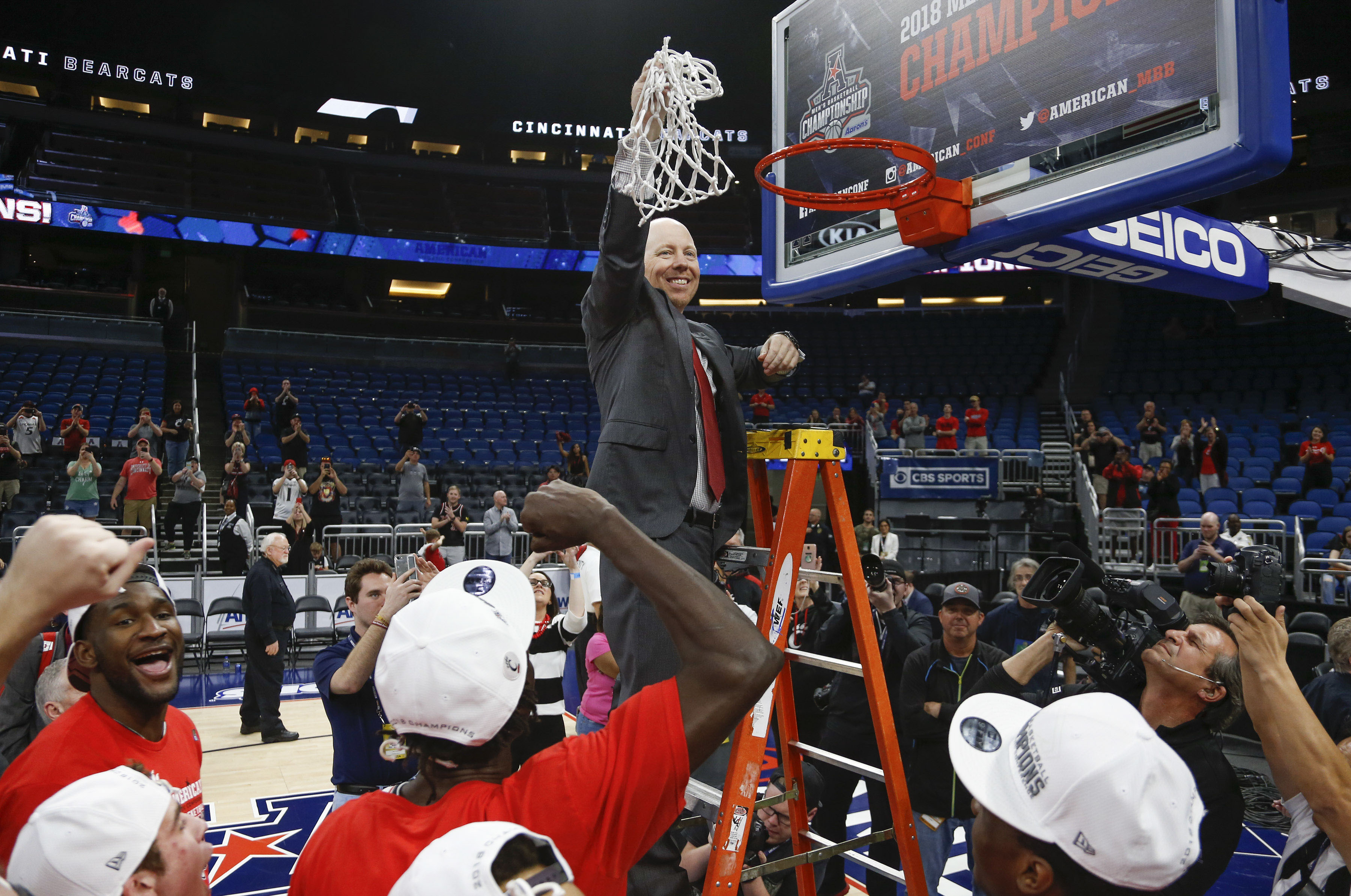 NCAA Basketball: American Athletic Conference Tournament Championship