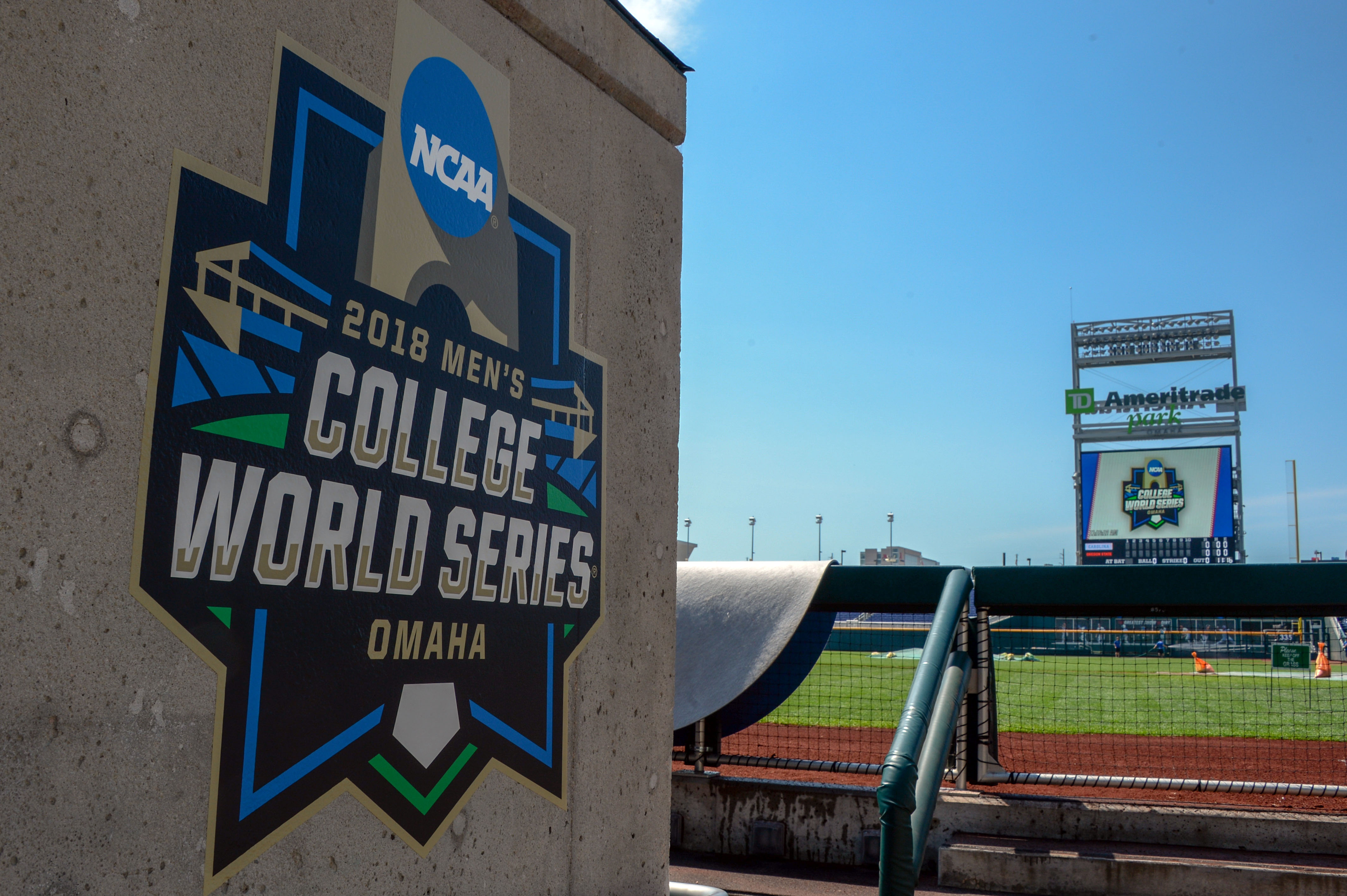 NCAA Baseball: College World Series-North Carolina vs Oregon State