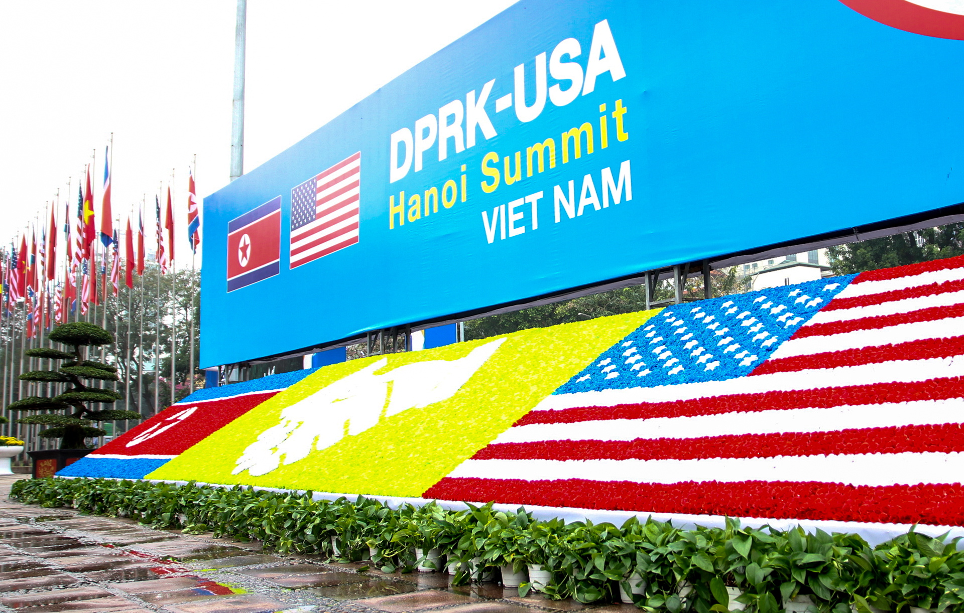 An informational banner on the eve of the 2019 North Korea-United States Summit between North Korean leader Kim Jong Un and US President Donald Trump in Hanoi, Vietnam.
