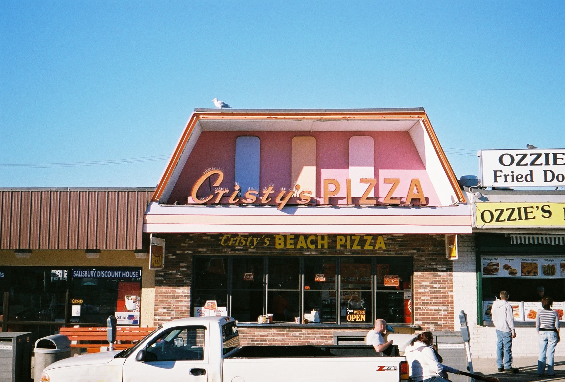 cristy’s beach pizza
