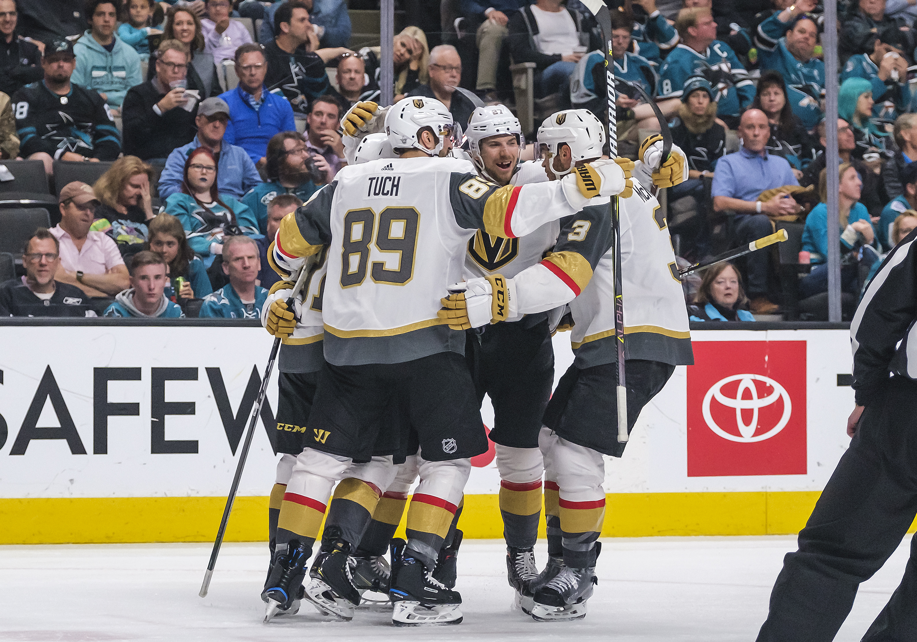 NHL: APR 23 Stanley Cup Playoffs First Round - Golden Knights at Sharks