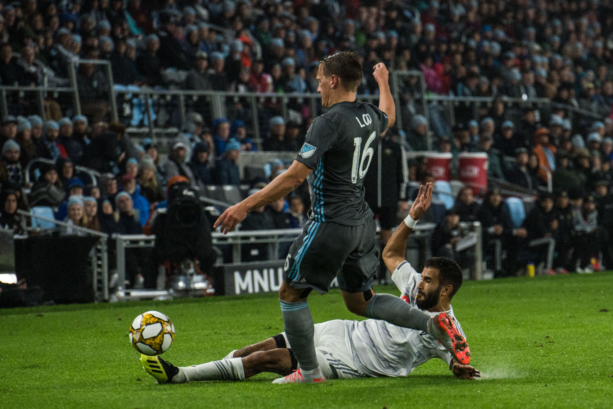 September 29, 2019 - Saint Paul, Minnesota, United States -Robin Lod tries to get to a ball during an MLS match between Minnesota United and Los Angeles Football Club at Allianz Field (Photo: Tim C McLaughlin)