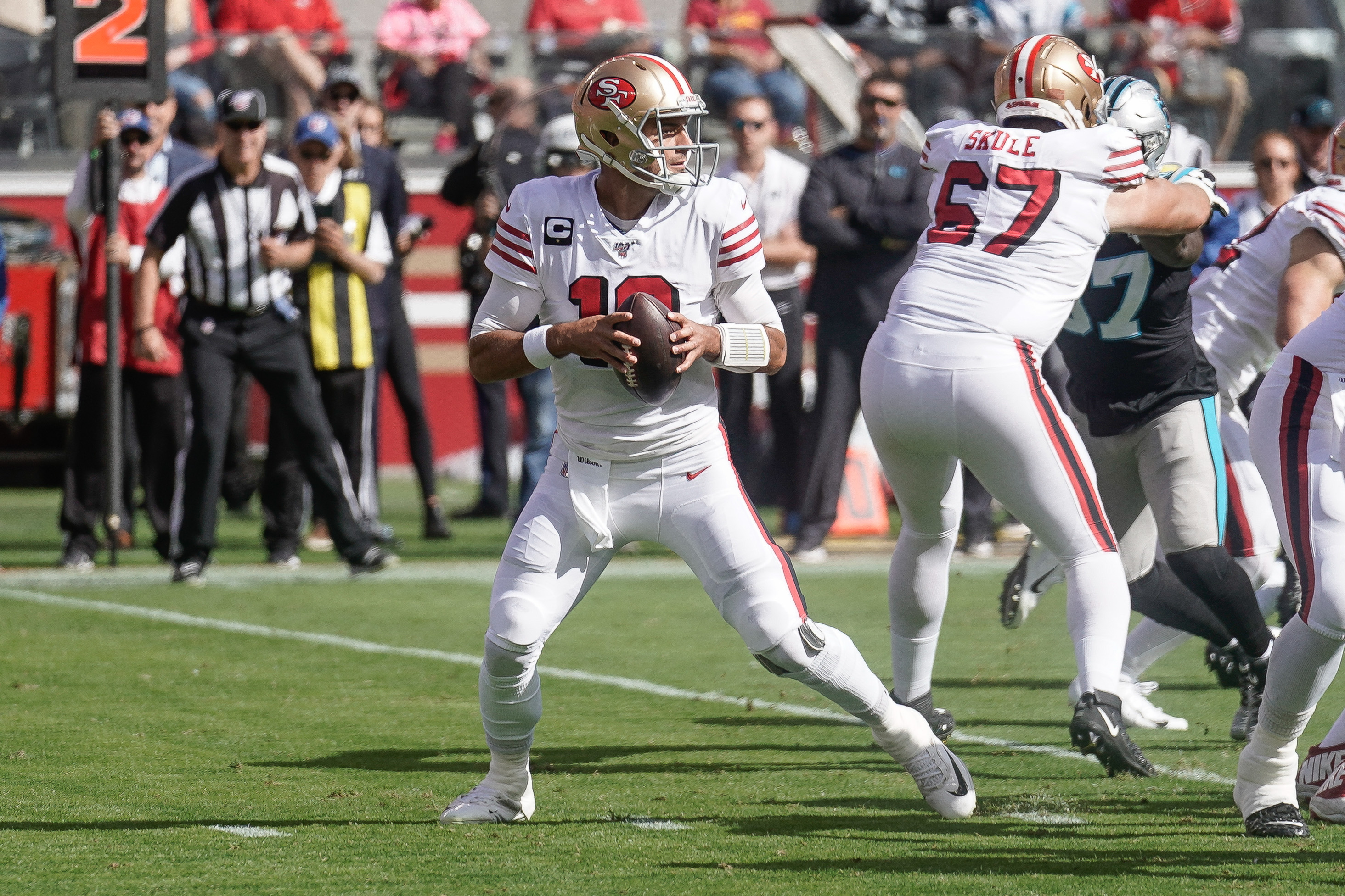San Francisco 49ers quarterback Jimmy Garoppolo looks to pass the ball against the Carolina Panthers during the first quarter at Levi’s Stadium.