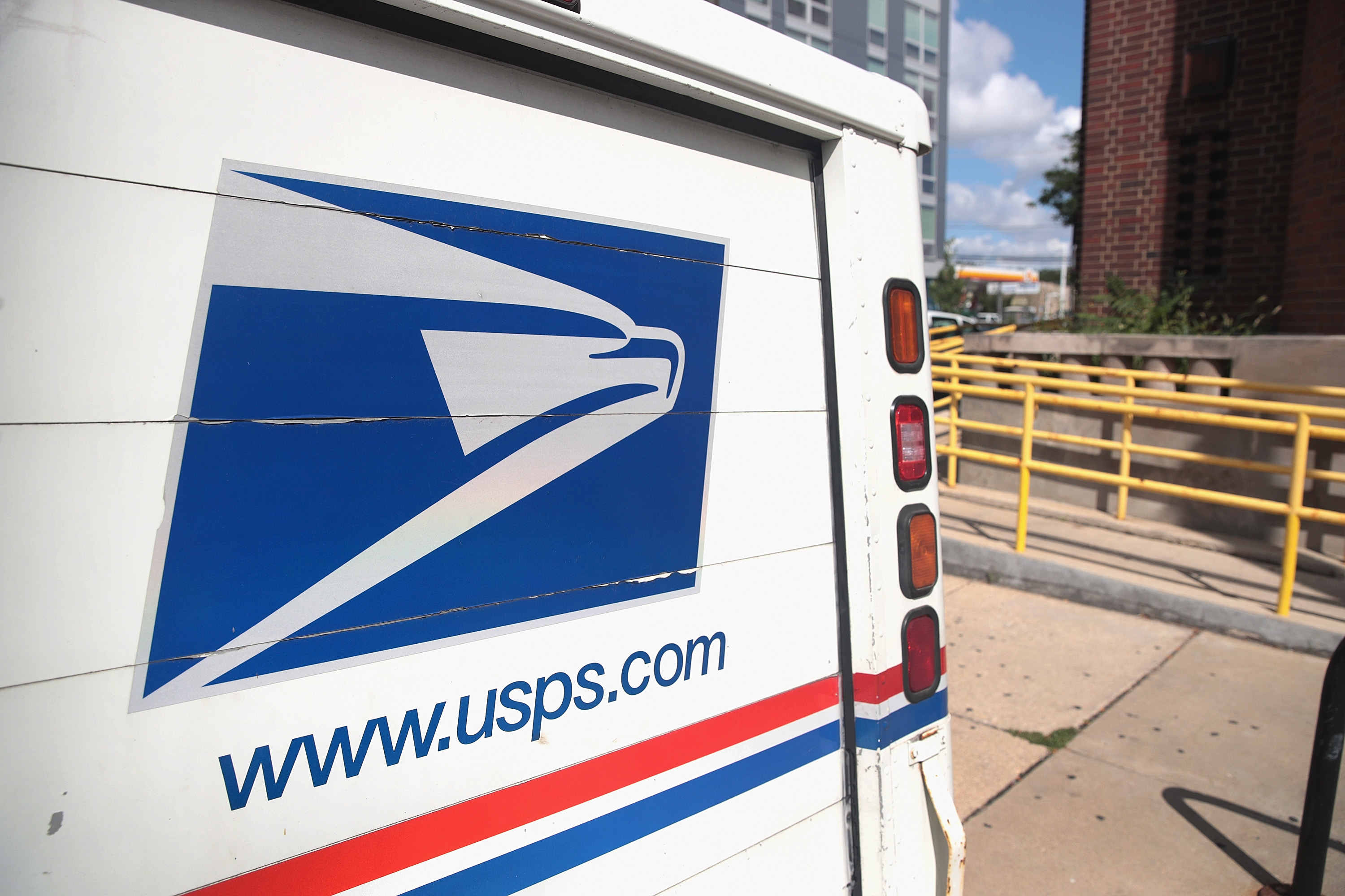 United States Postal Service Reports Lost Of 2.3 Billion, As Its Delivering Fewer Packages