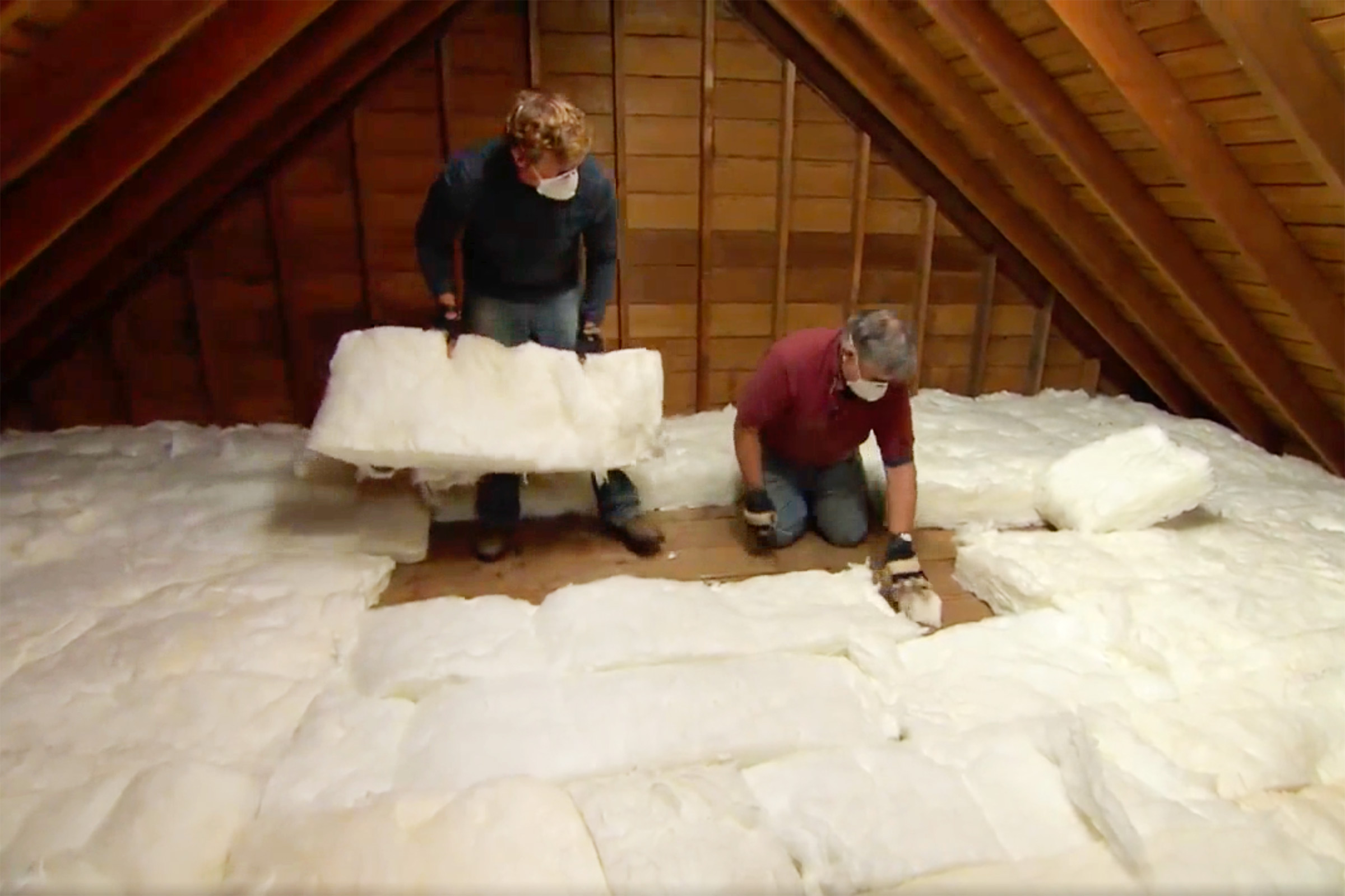 Insulating attic with fiberglass