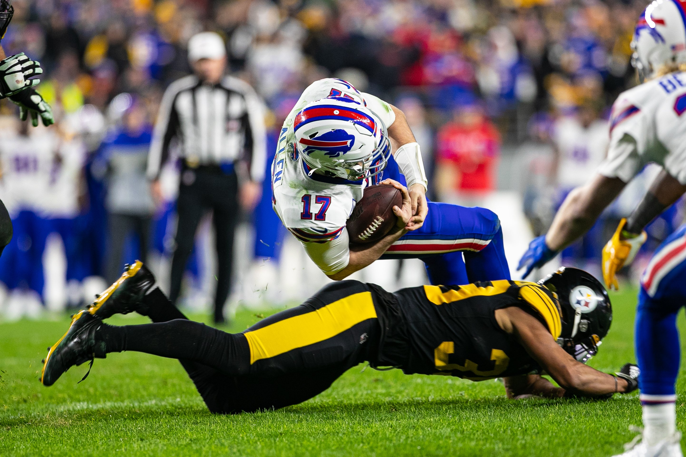 NFL: DEC 15 Bills at Steelers