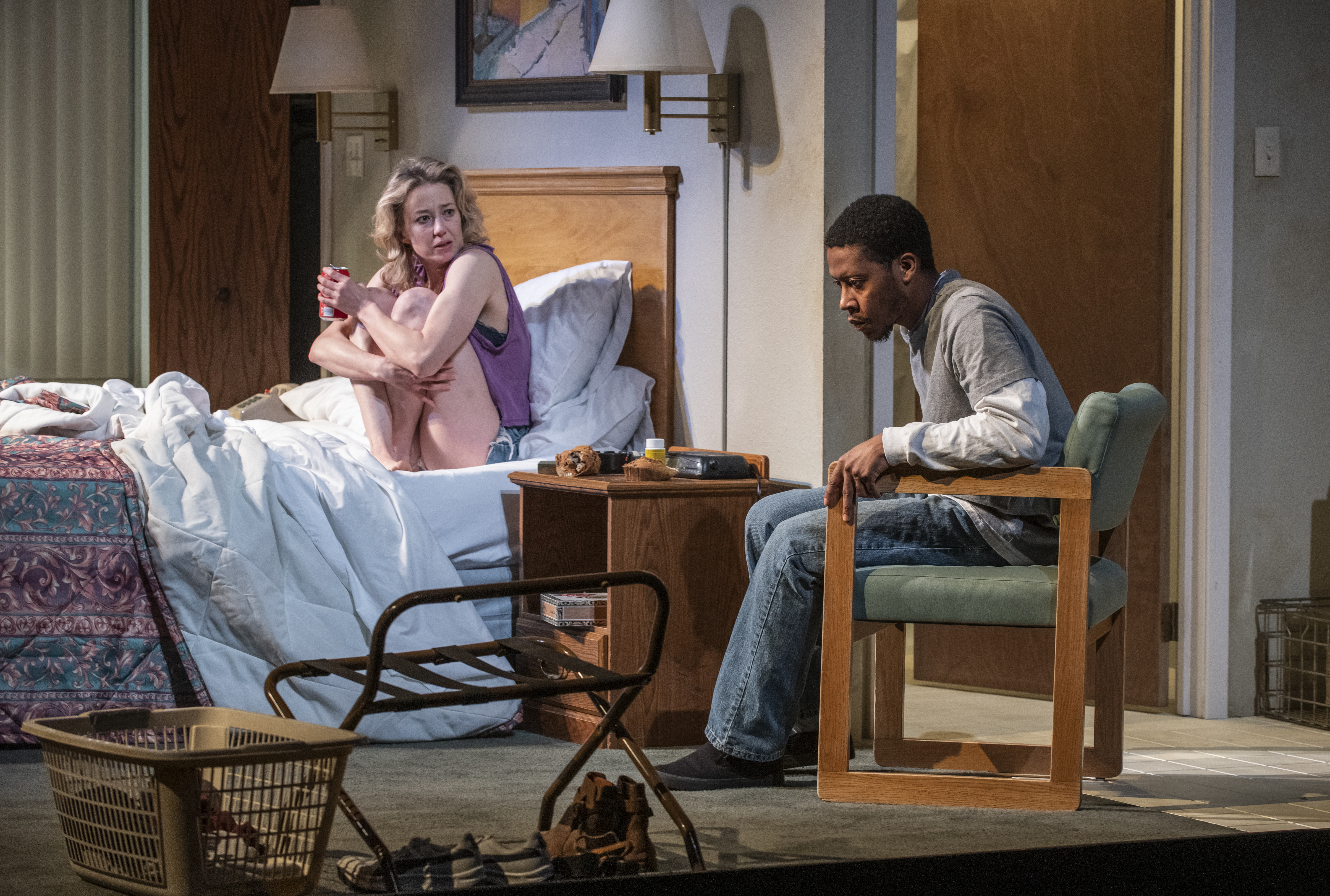 Ensemble members Namir Smallwood portrays Peter Evans and Carrie Coon portrays Agnes White in Steppenwolf Theatre’s production of “Bug.” 