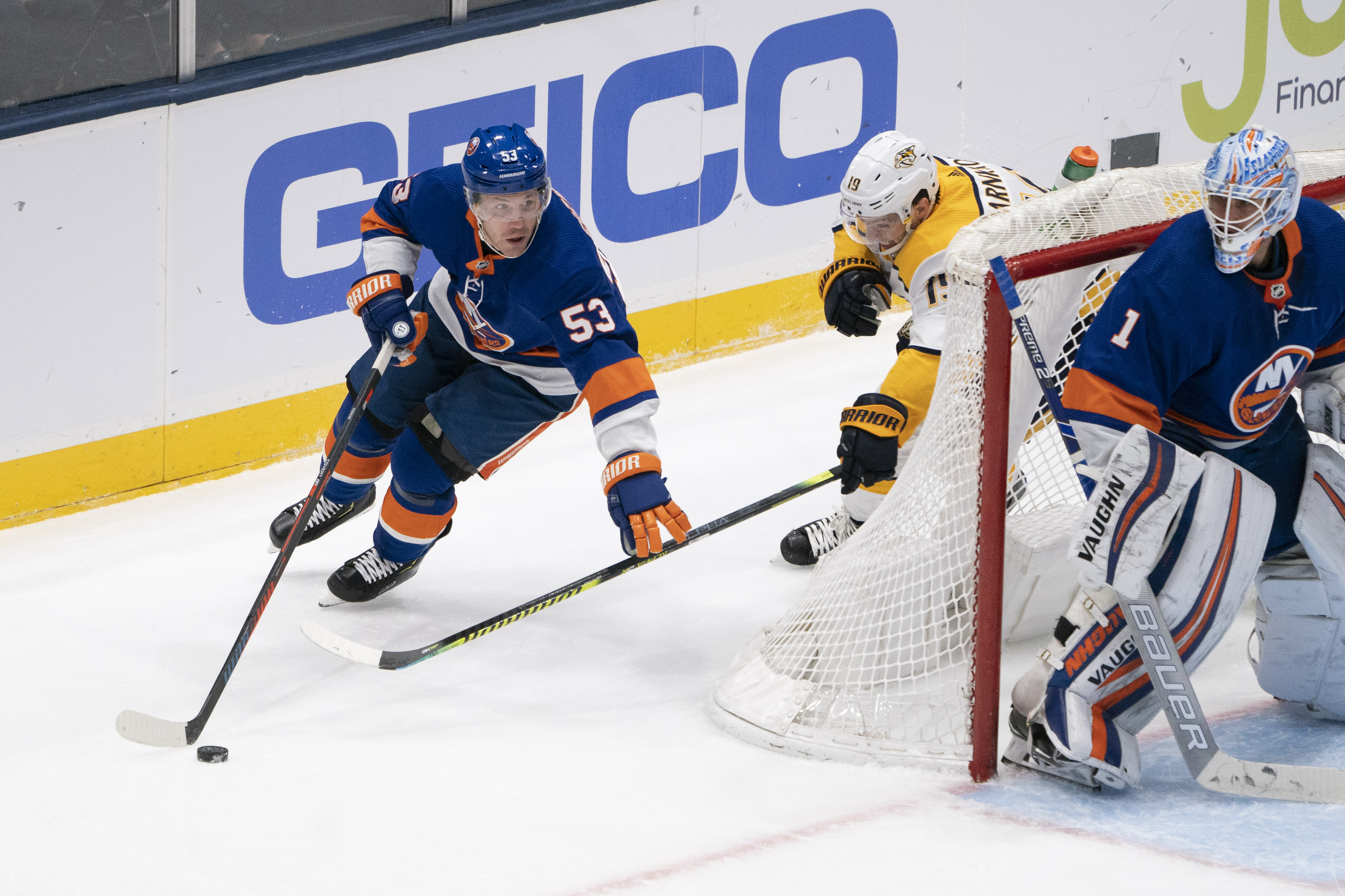 NHL: DEC 17 Predators at Islanders