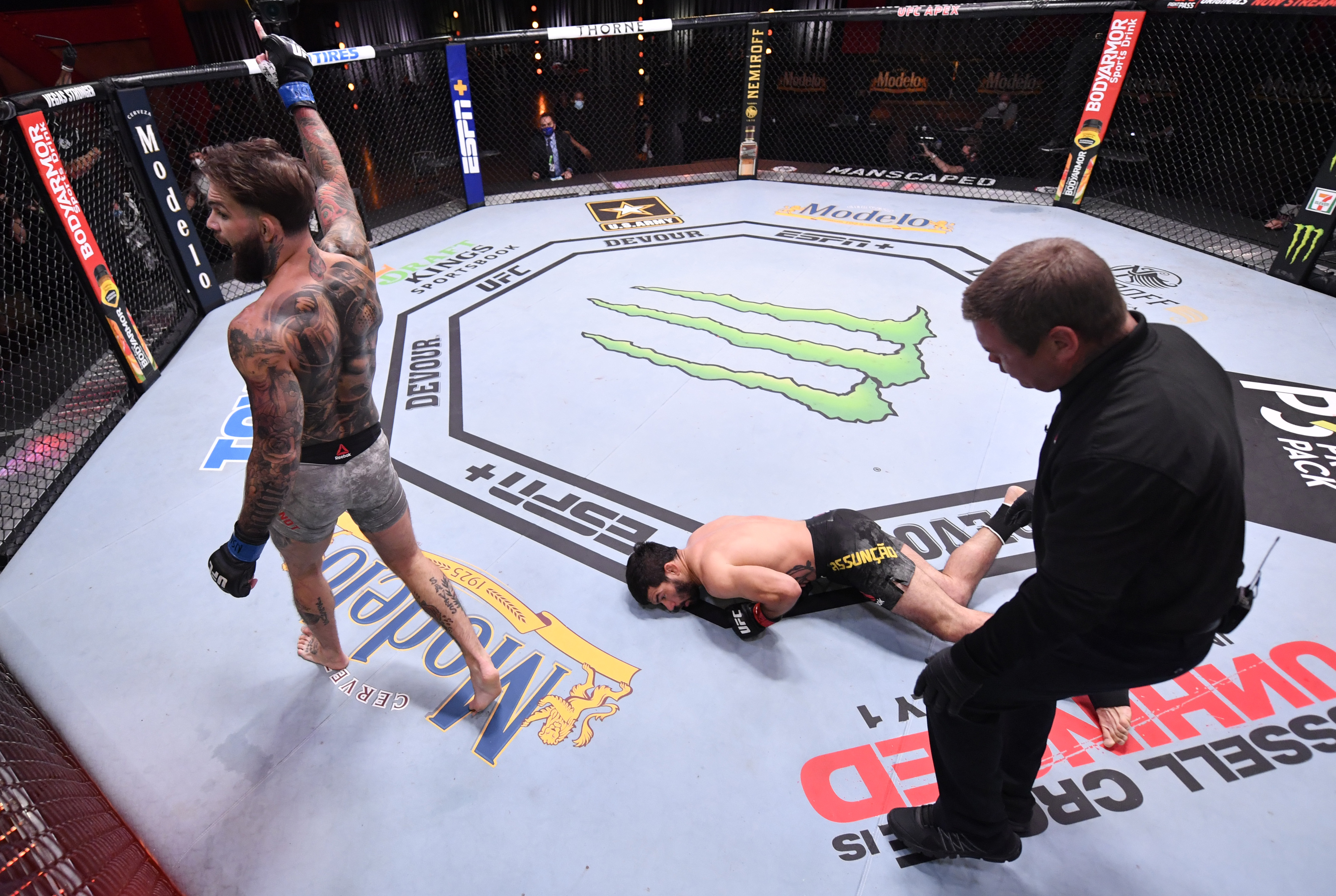 UFC 250: Assuncao v Garbrandt