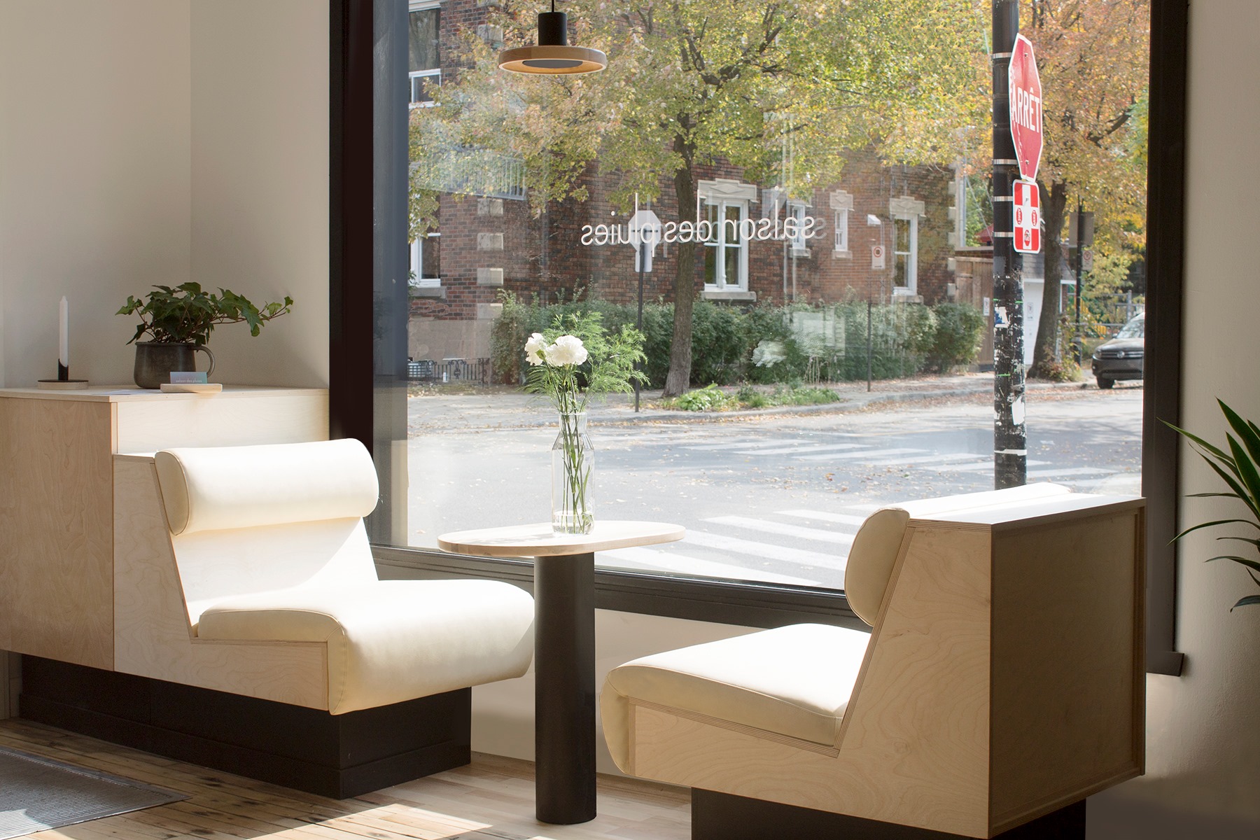 cafe window seating